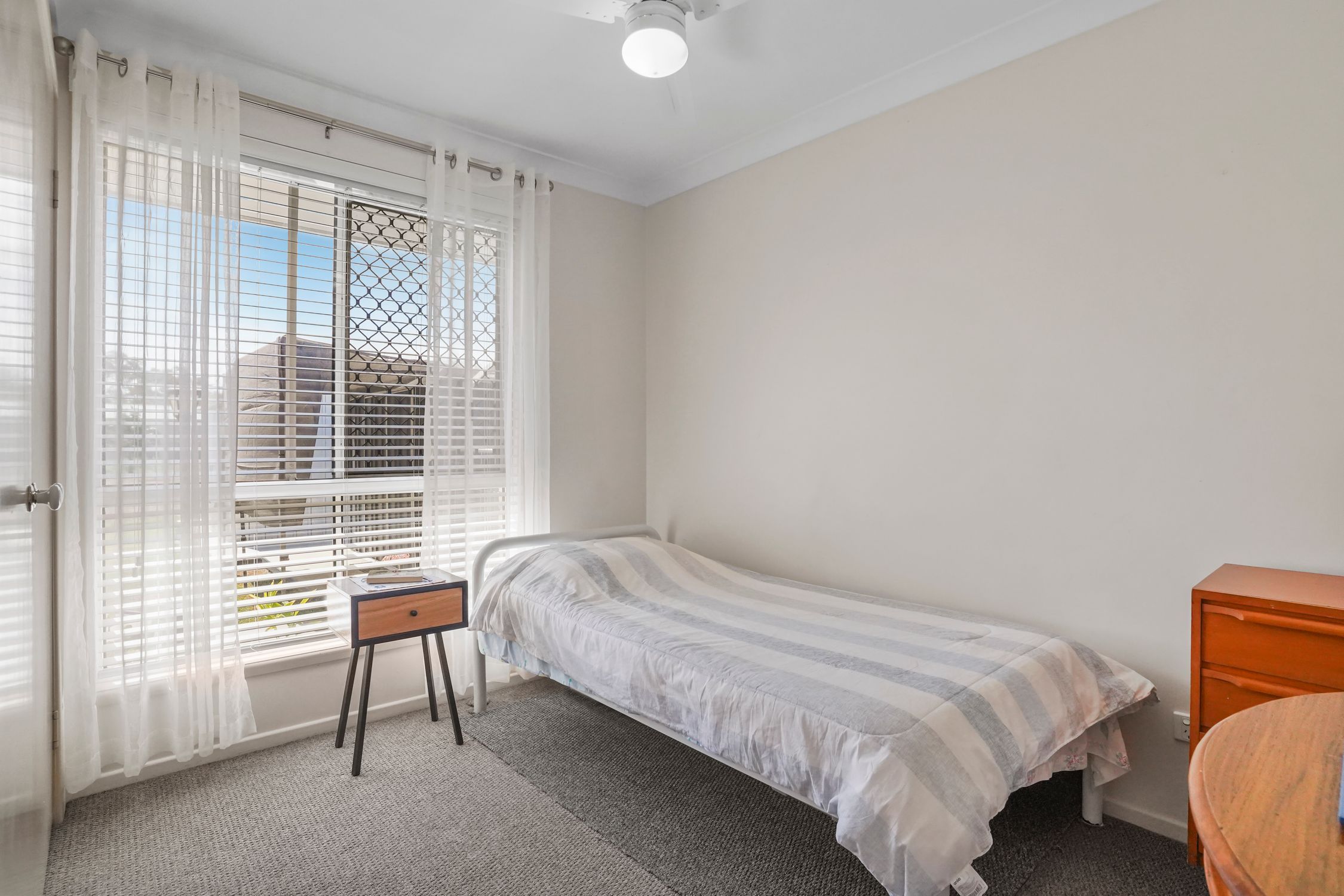 1/173 Drayton Street — photo 9 of 23