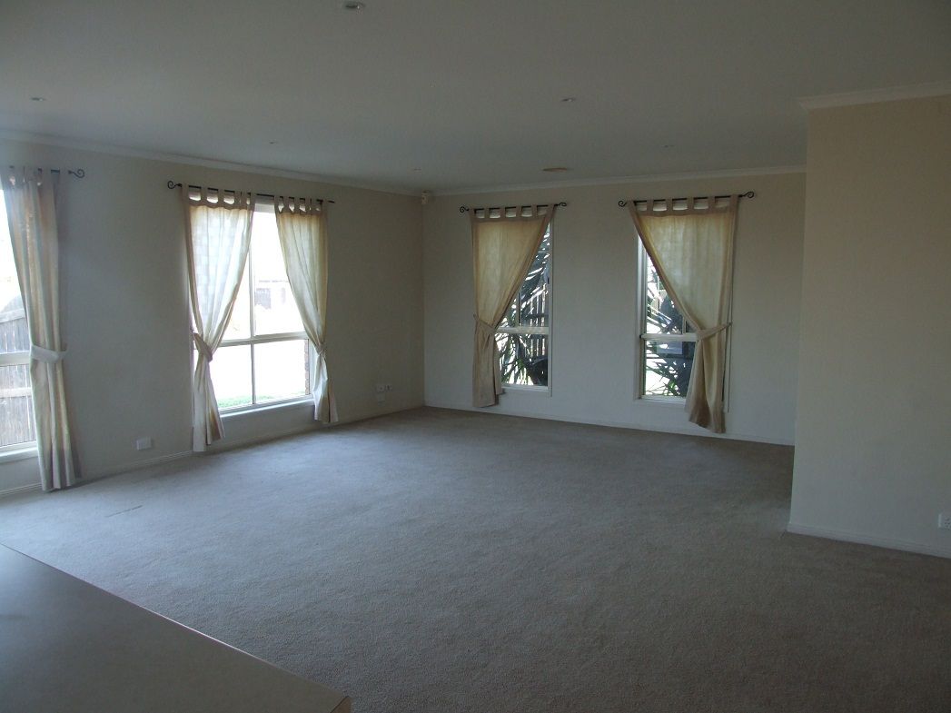 12 Caitlyn Drive, Melton West, VIC 3337