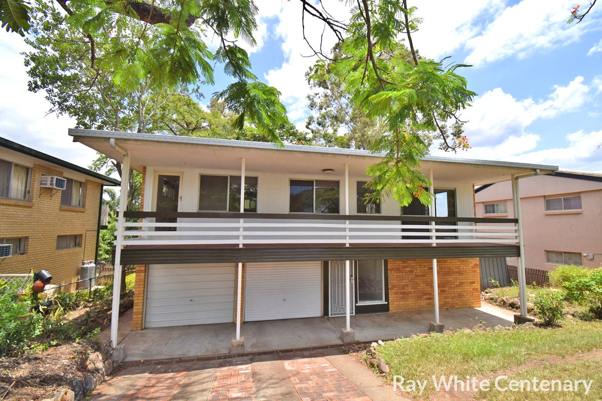 30 Dandenong Road, Jamboree Heights QLD 4074