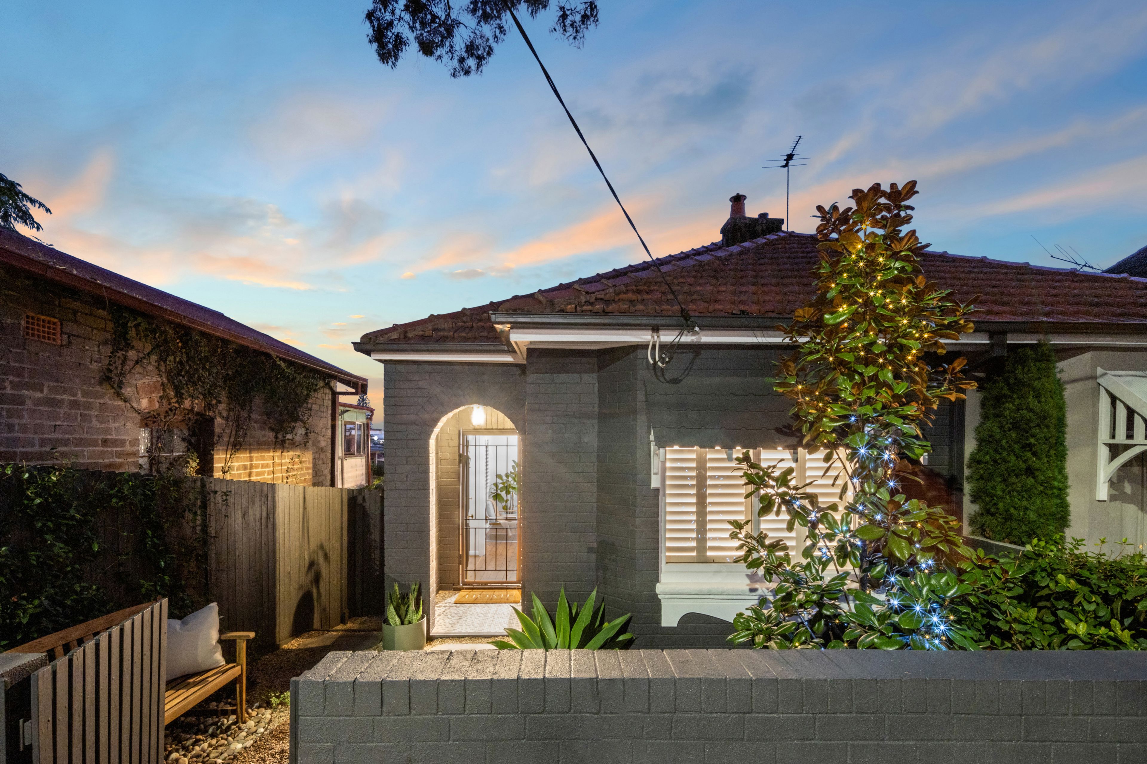142 Newington Road, Marrickville, NSW 2204
