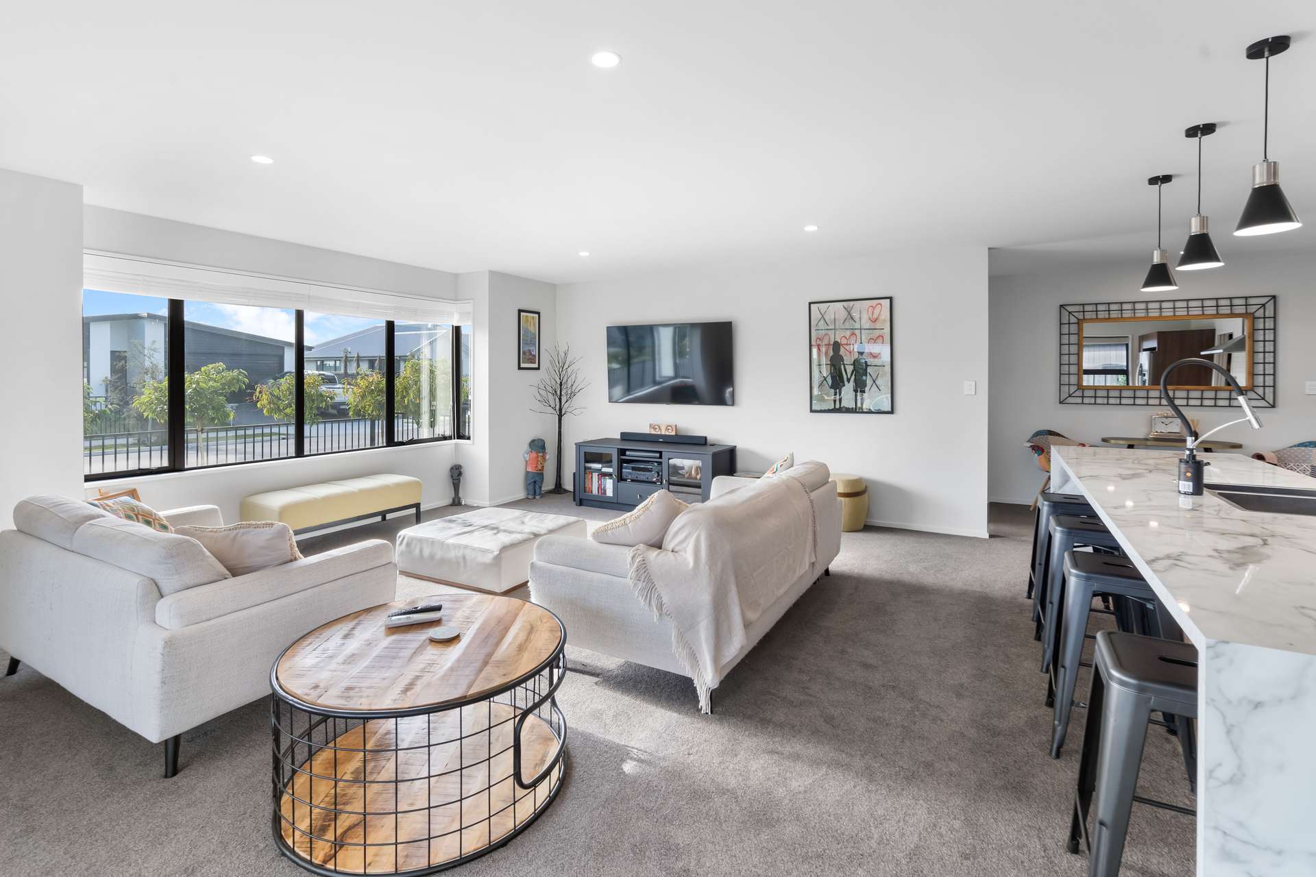 8 Bollington Avenue photo 8