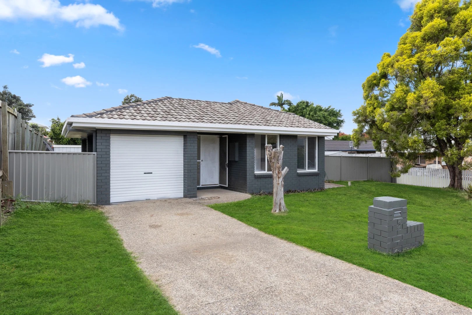 3 Plover Street, Flinders View, QLD 4305