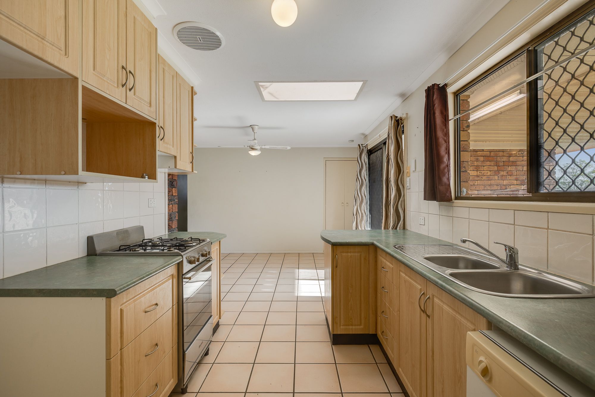 13 Caldwell Street — photo 9 of 17