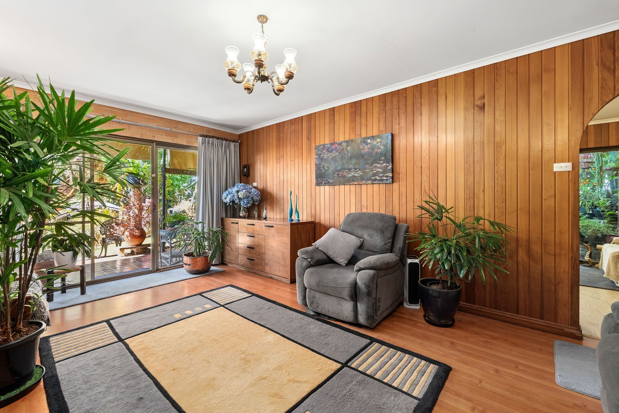 9 & 11 Kingswell Avenue — photo 11 of 28