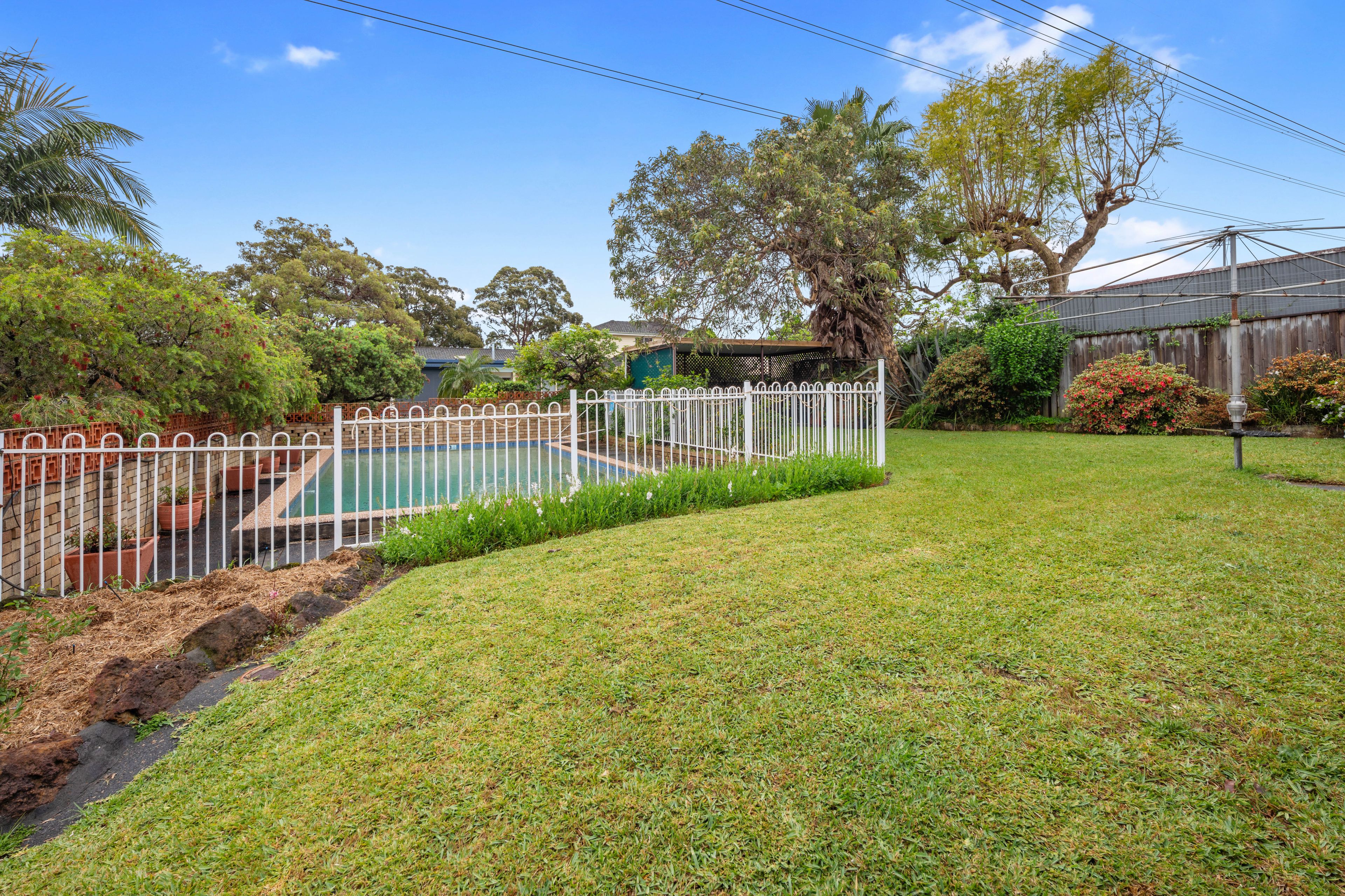 37 Whitegates Avenue, Peakhurst Heights, NSW 2210