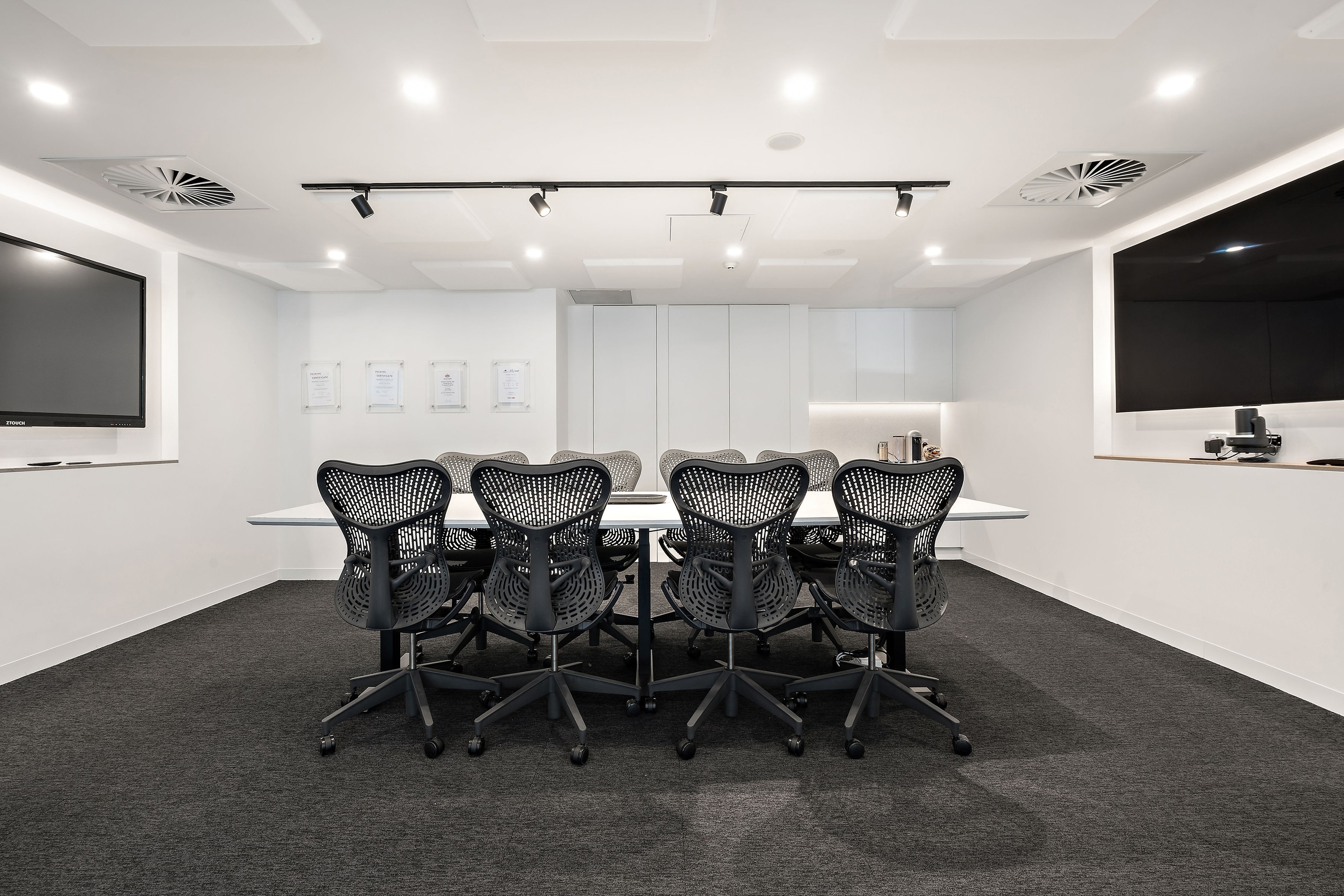 59 Constitution Avenue, Campbell, ACT 2612
