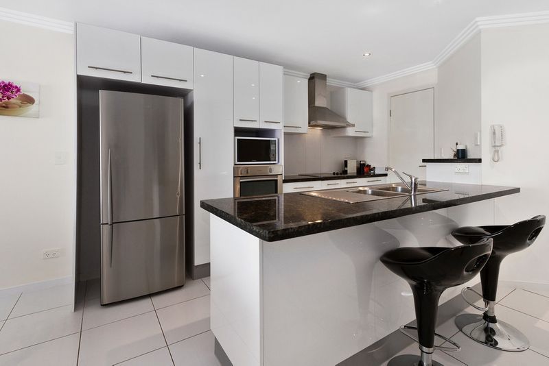 11/161 Marine Parade, Southport, QLD 4215