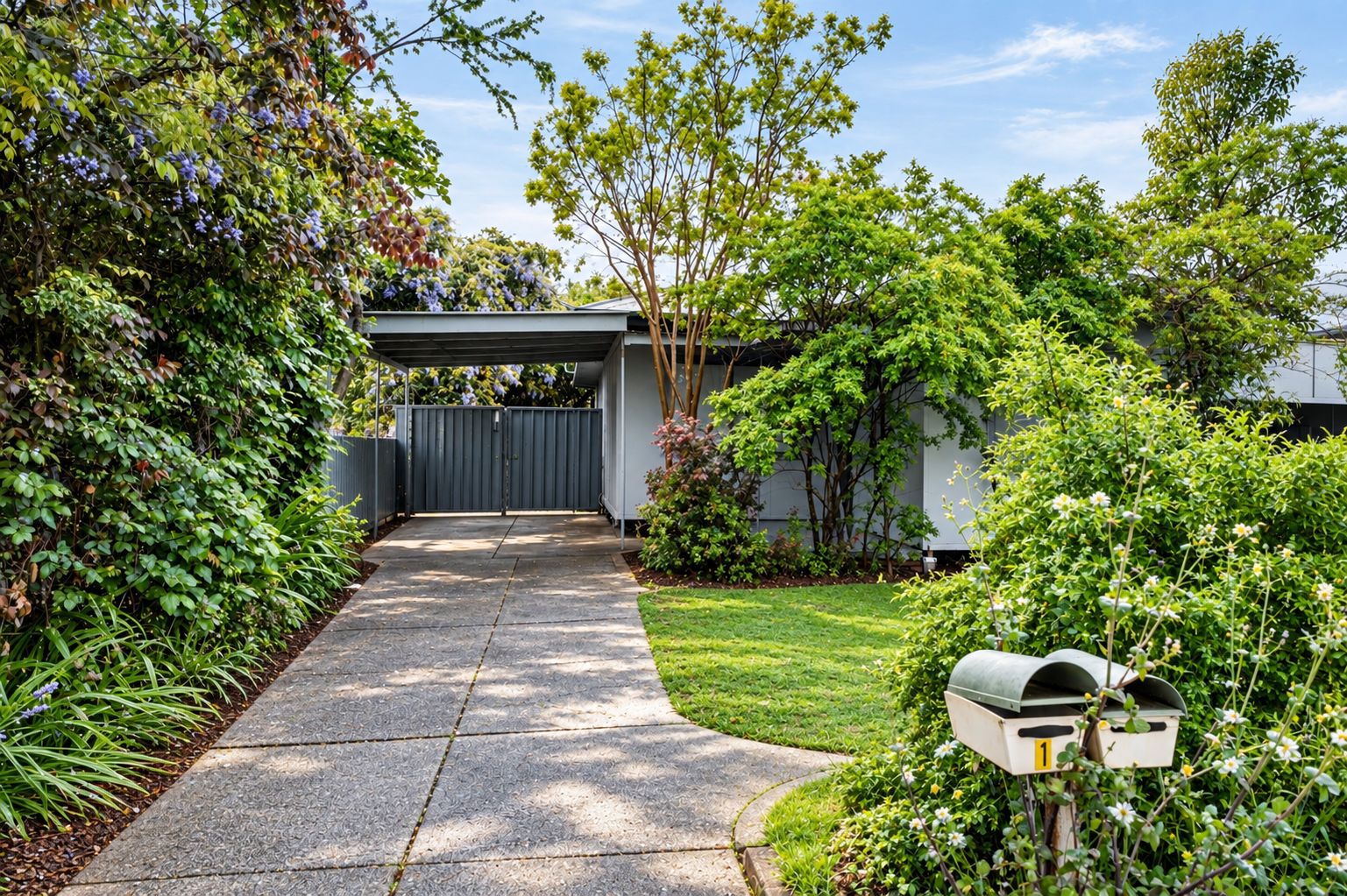 1/919 Tullimbar Street — photo 13 of 13