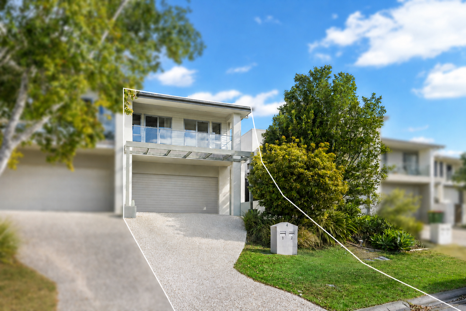 2/4 Joshua Place, Oxenford, QLD 4210