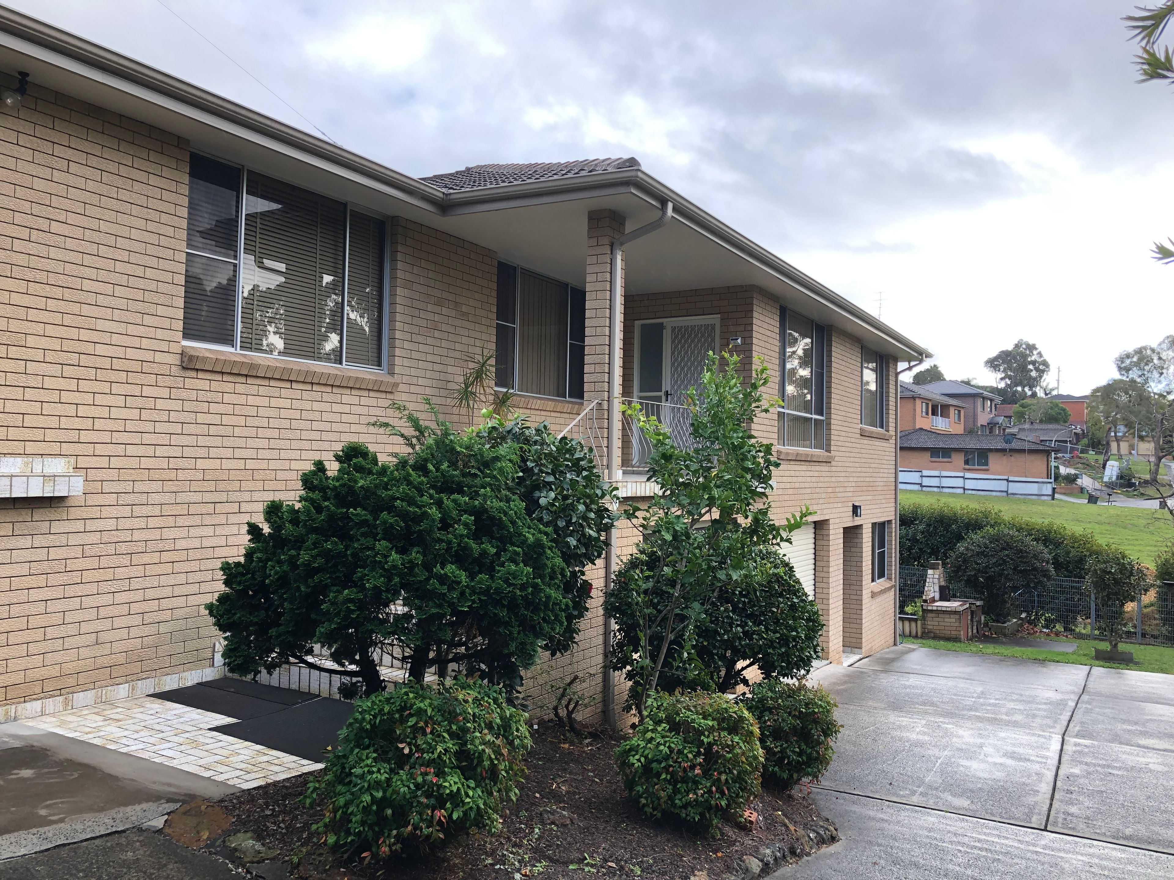 2/96 Cummins Street, Unanderra, NSW 2526