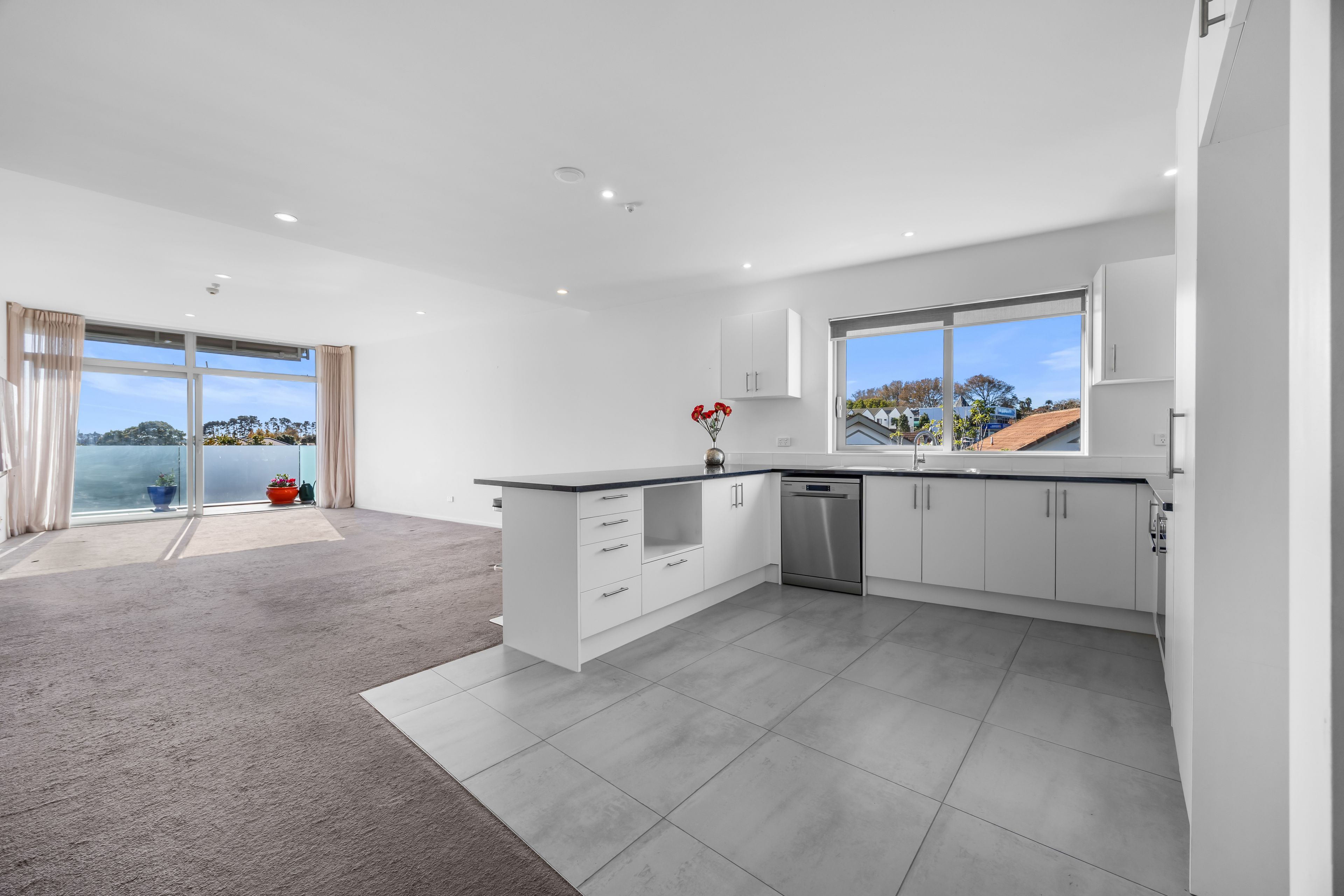 108/102 Pakuranga Road, Pakuranga Heights, Manukau City