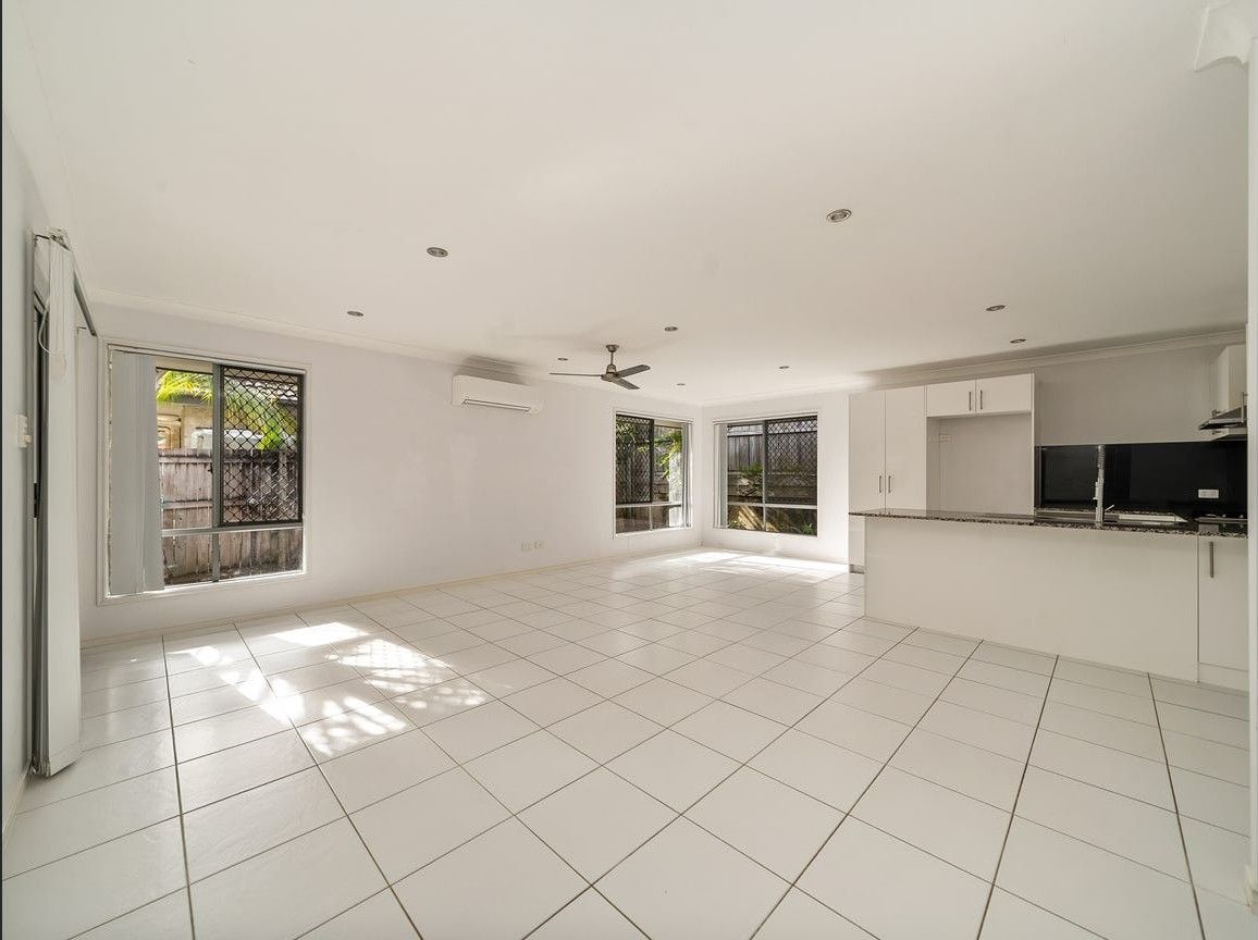 4 Cathy Way, Kallangur, QLD 4503