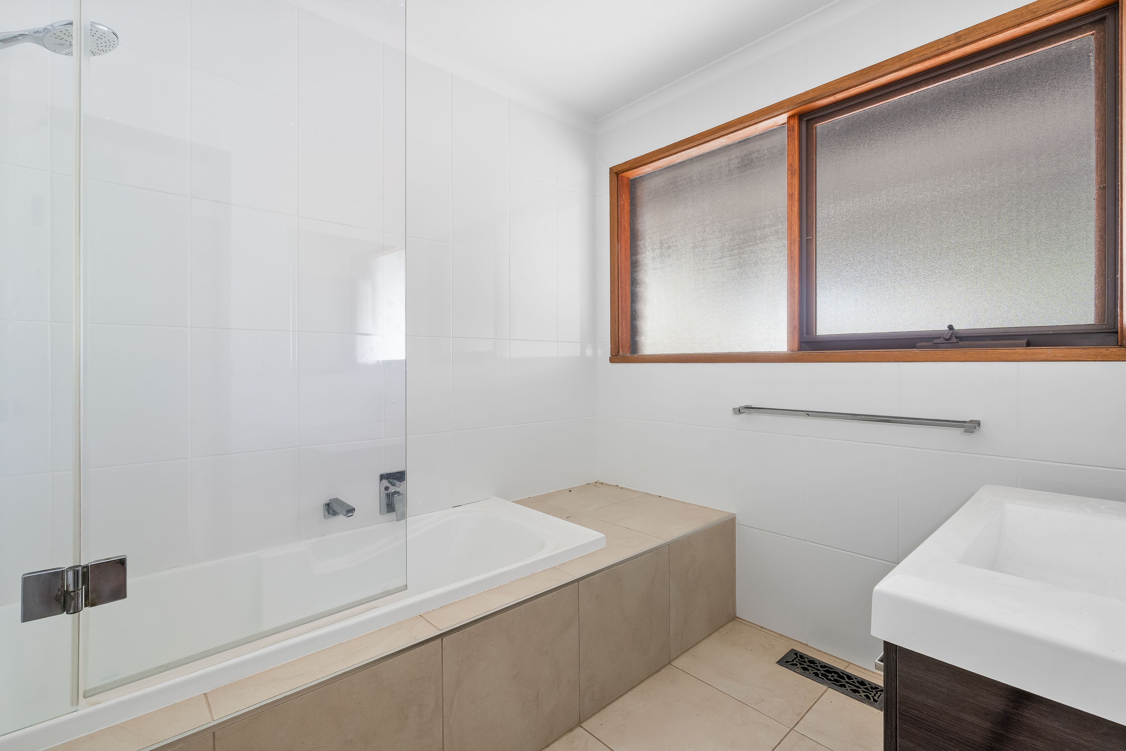 128 Tarcombe Road — photo 13 of 19