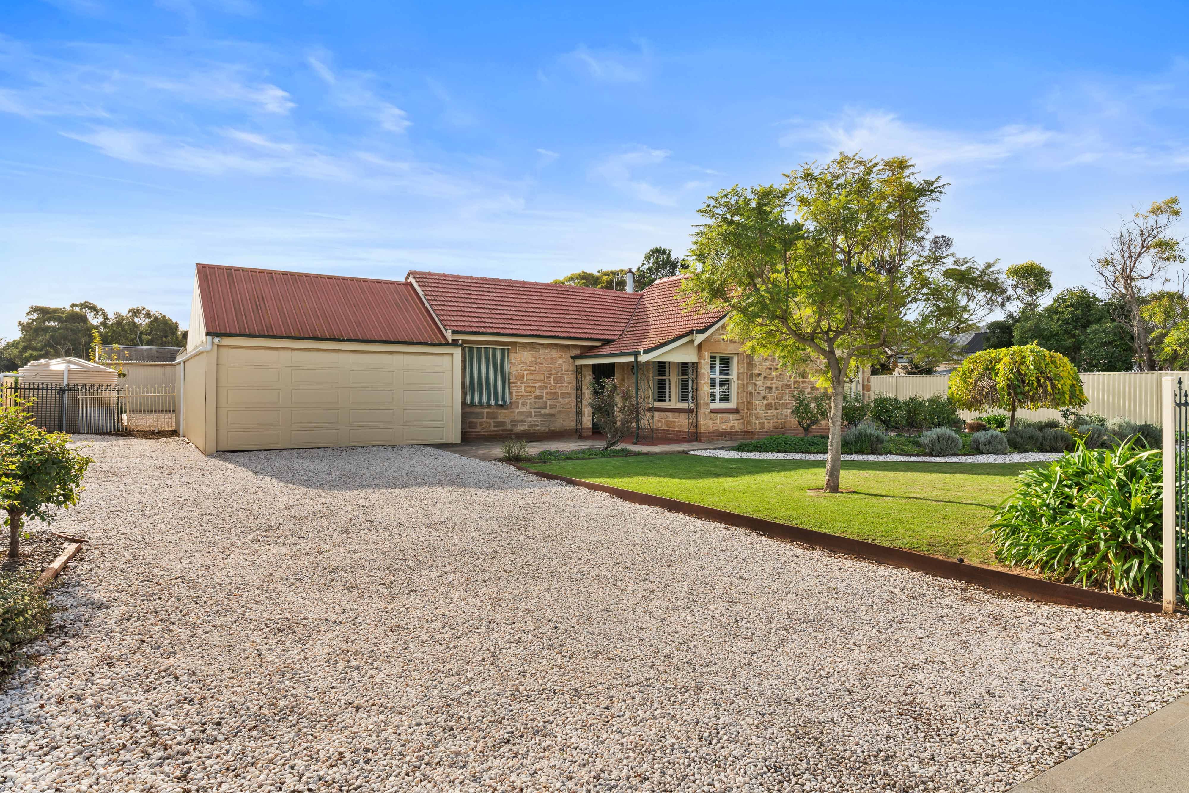 11 Ashbourne Road, Strathalbyn, SA 5255