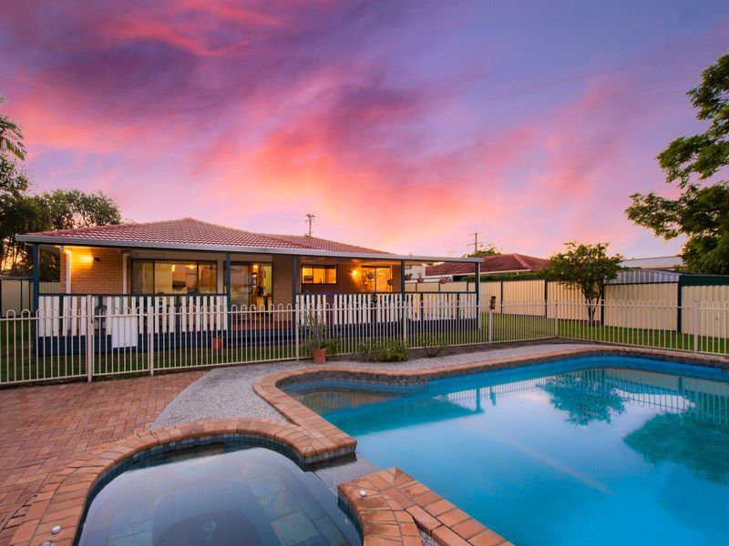 36 Cramer Boulevard, Mount Warren Park QLD 4207
