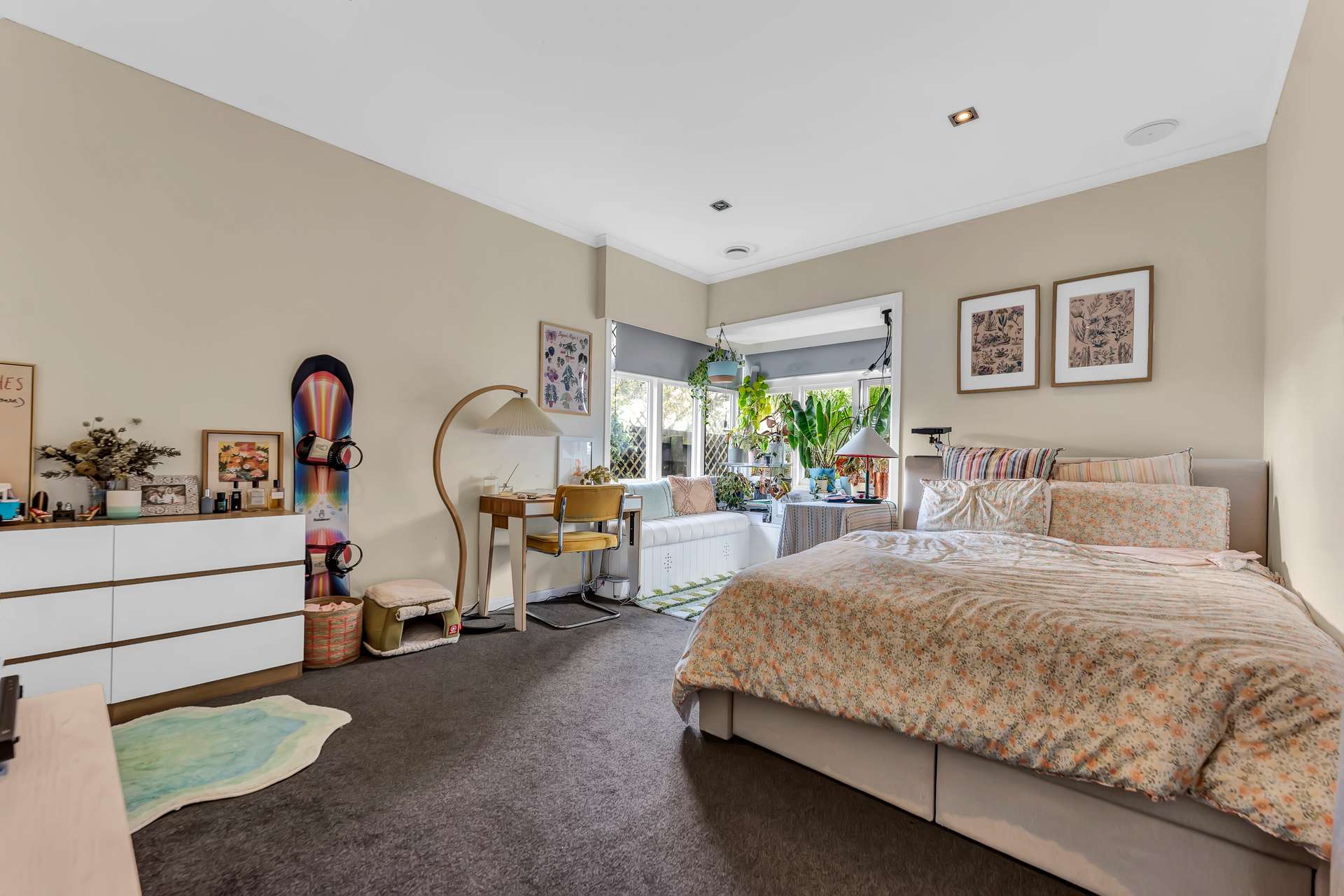 84 Eversleigh Road photo 10