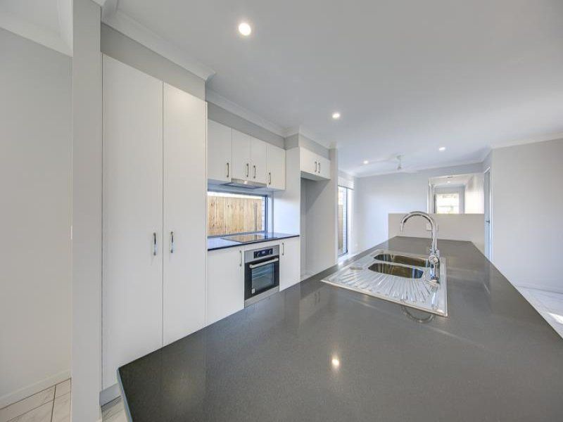 28 Mawson Street, Redbank Plains, QLD 4301