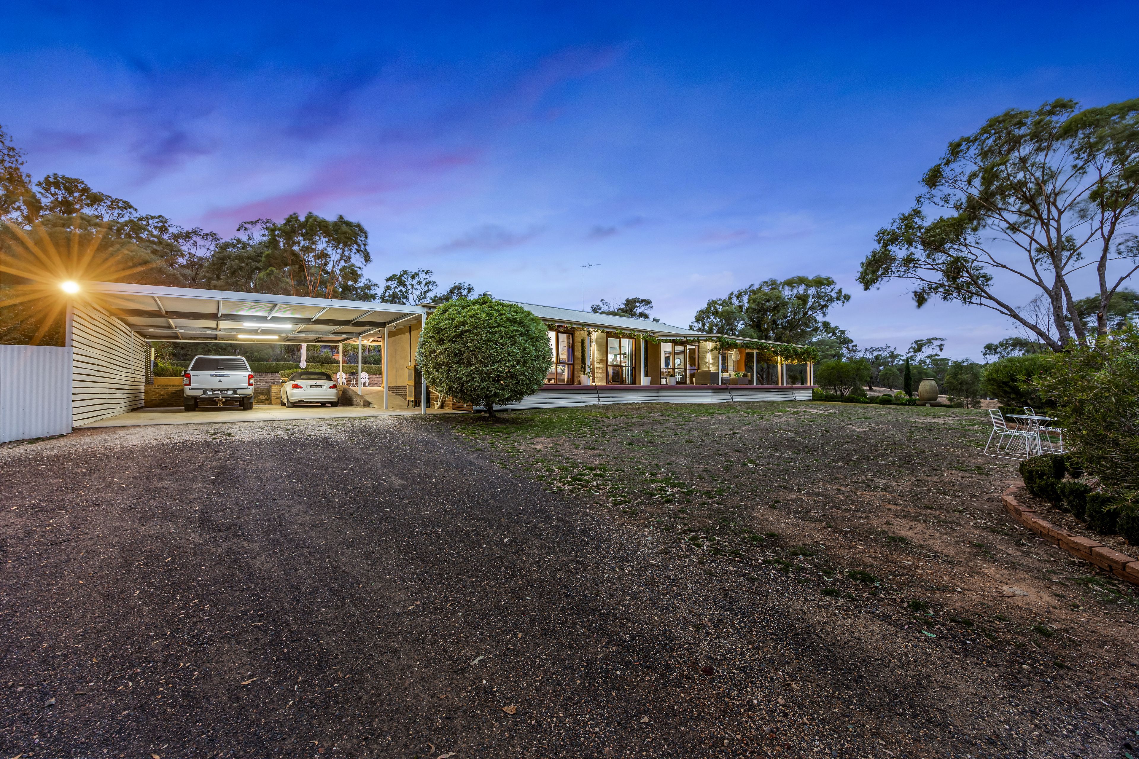 6820 Pyrenees Highway — photo 13 of 30