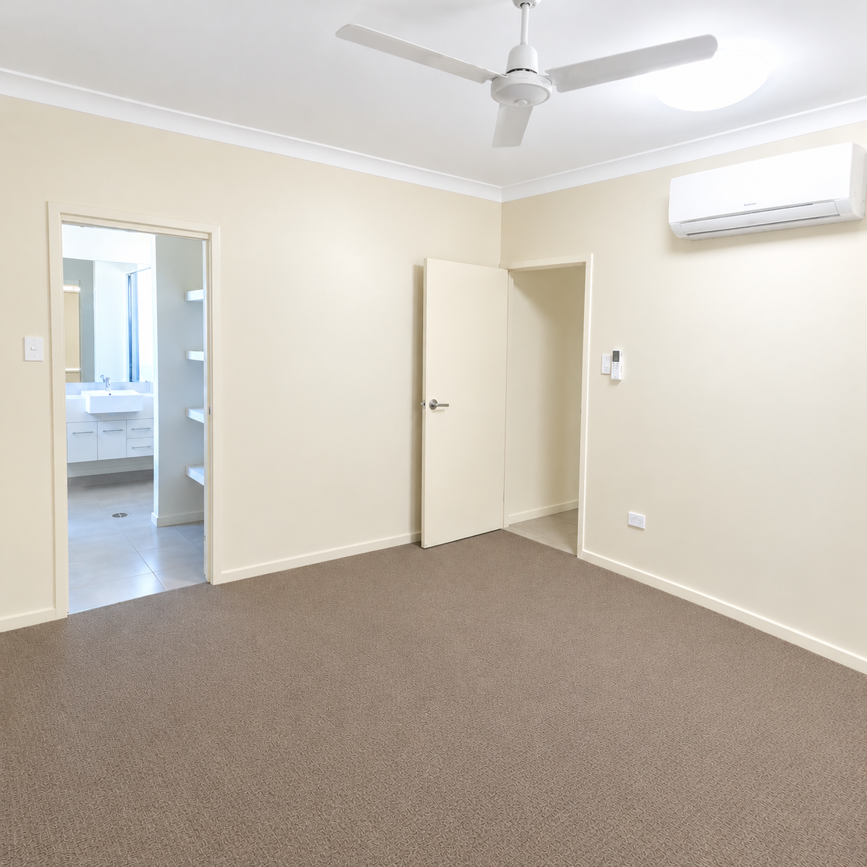 14 Corang Way — photo 3 of 8