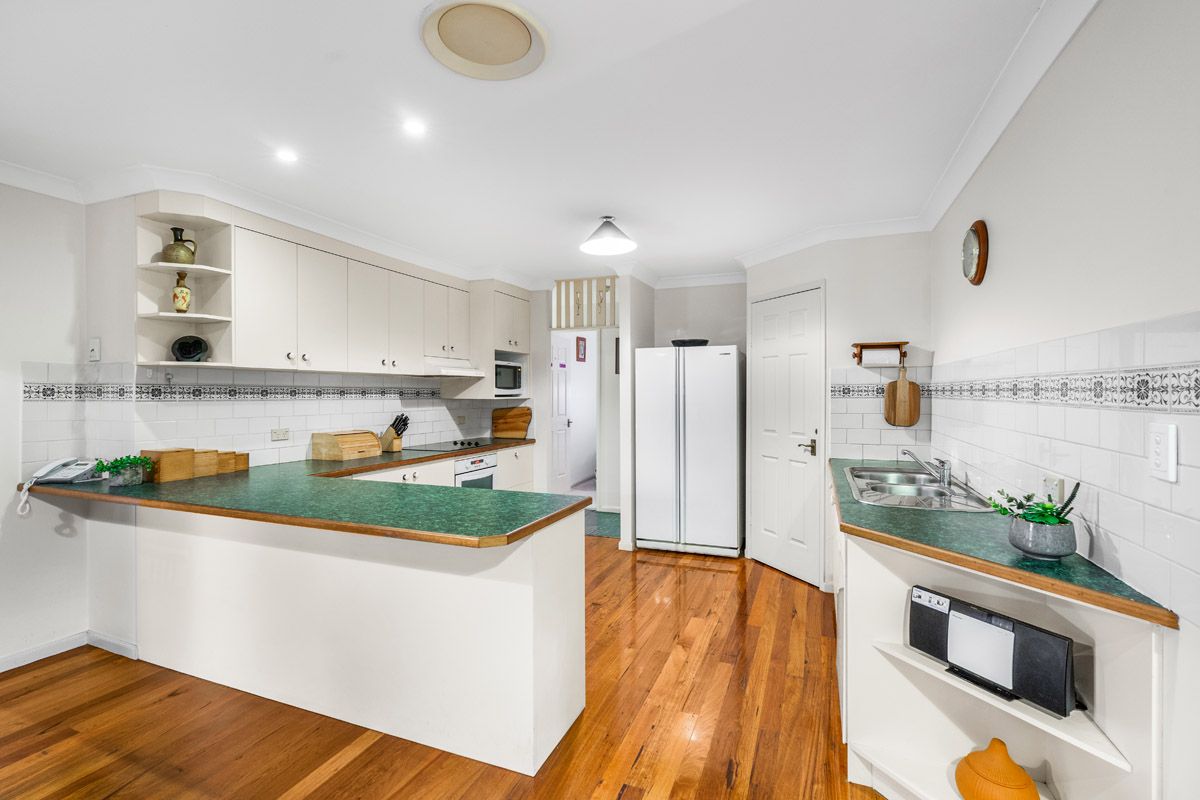 2 Zeeman Street, Rochedale South, QLD 4123
