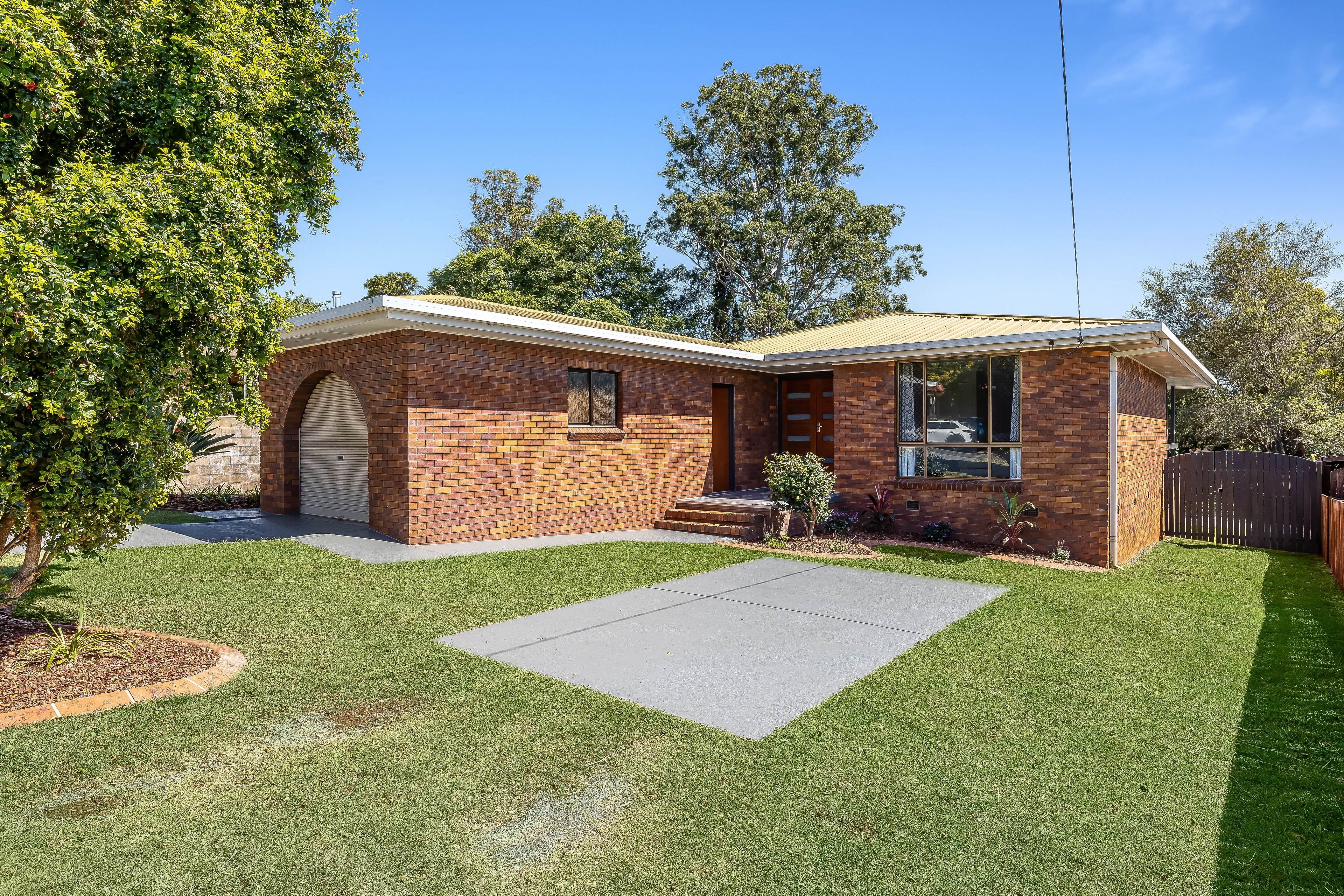 15 Hunter Street, Centenary Heights, QLD 4350