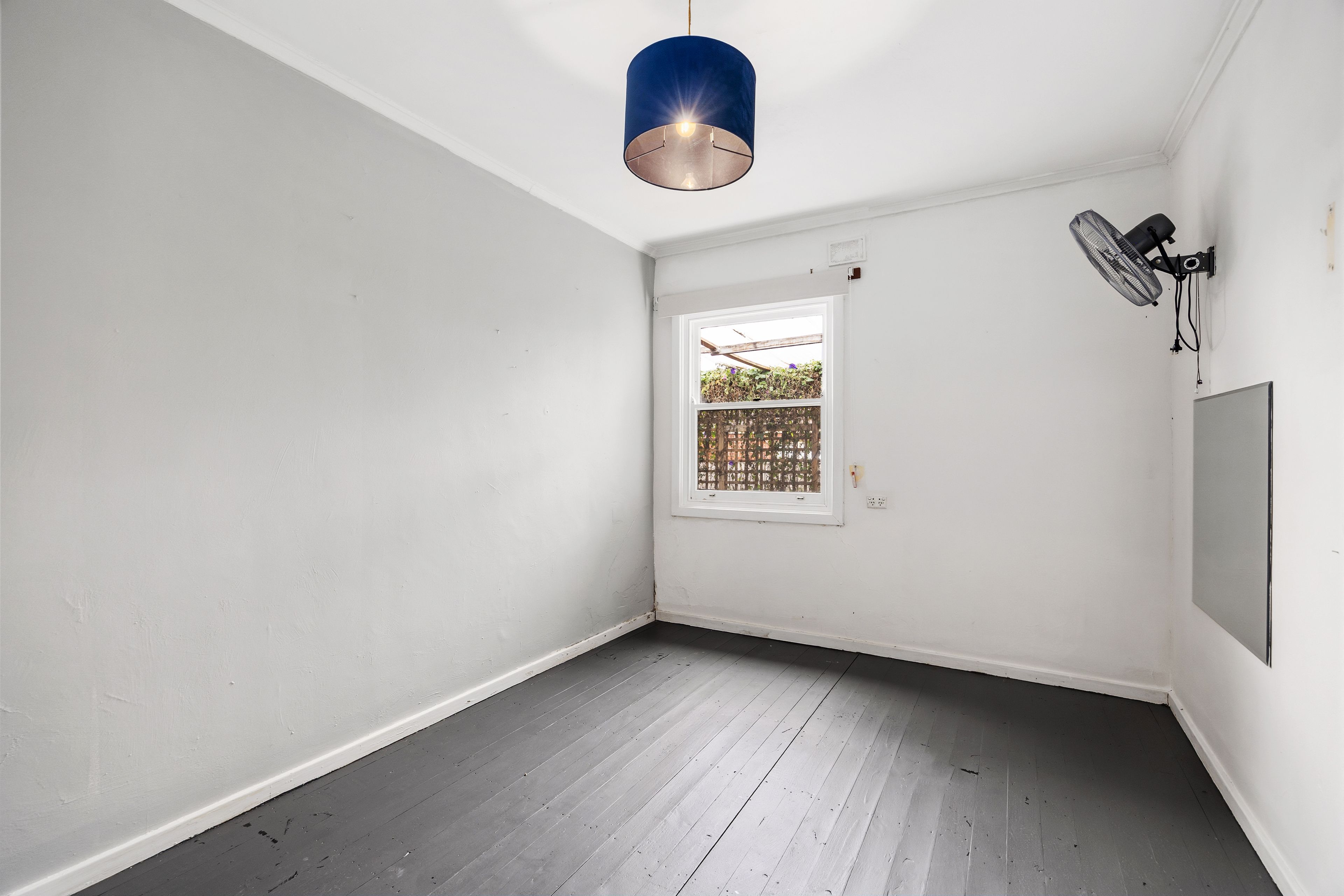 30 Bahloo Avenue — photo 8 of 11