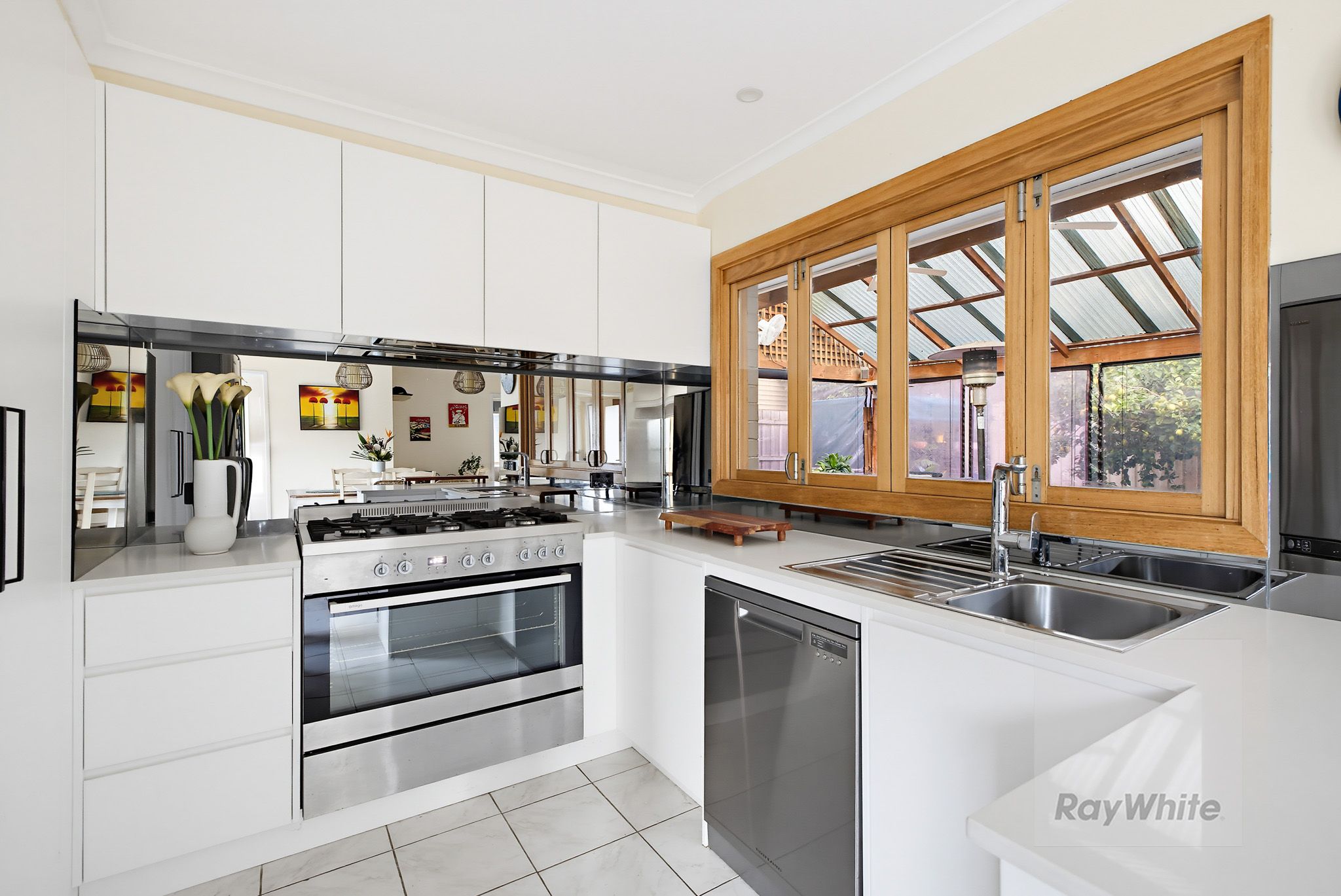 6 Hayden Court, Bundoora, VIC 3083