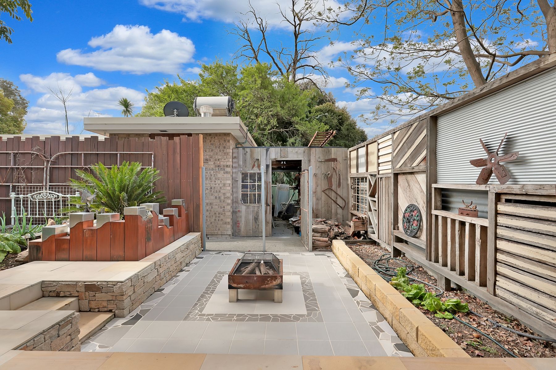 86 & 86a Bringelly Road, Kingswood, NSW 2747