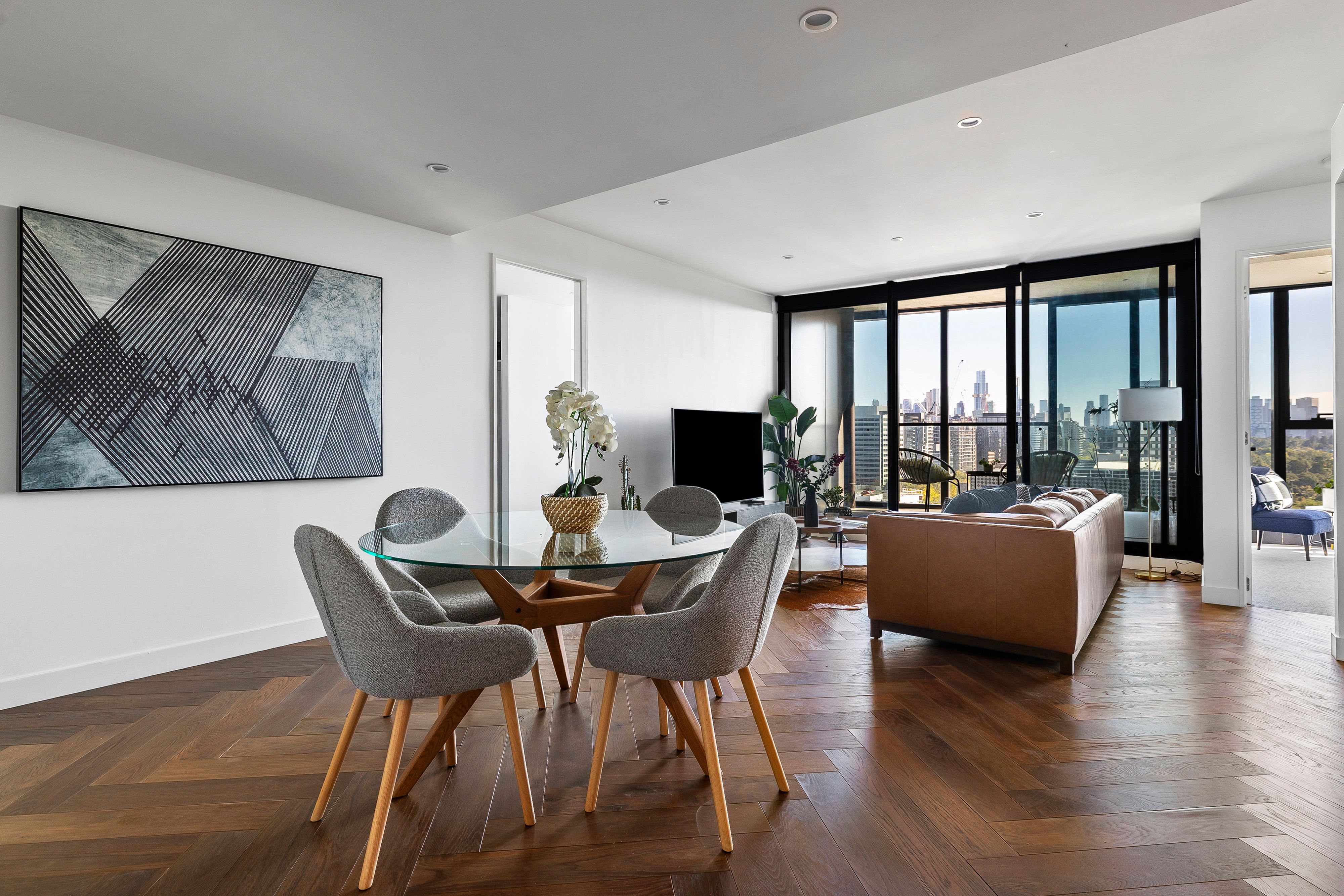 1323/555 St Kilda Road, Melbourne VIC 3004