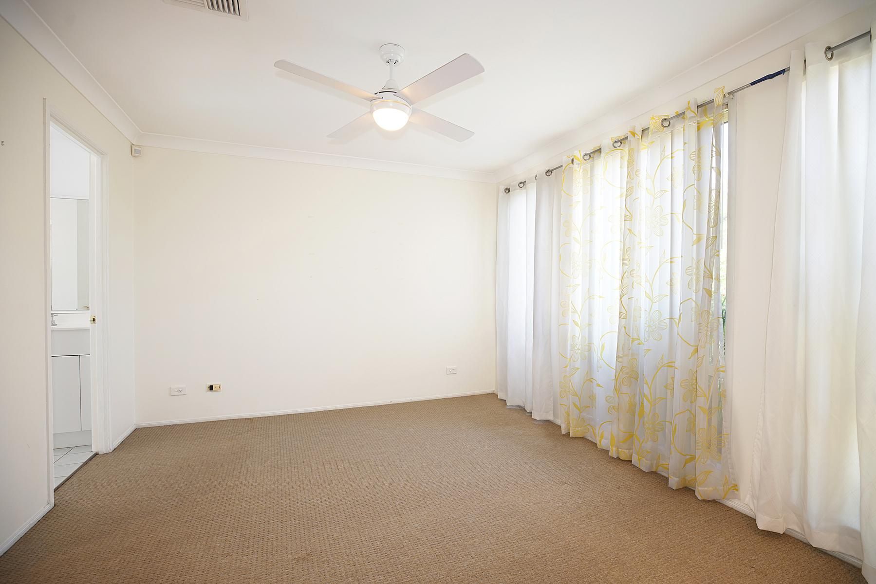 13 Narran Place, Glenmore Park, NSW 2745