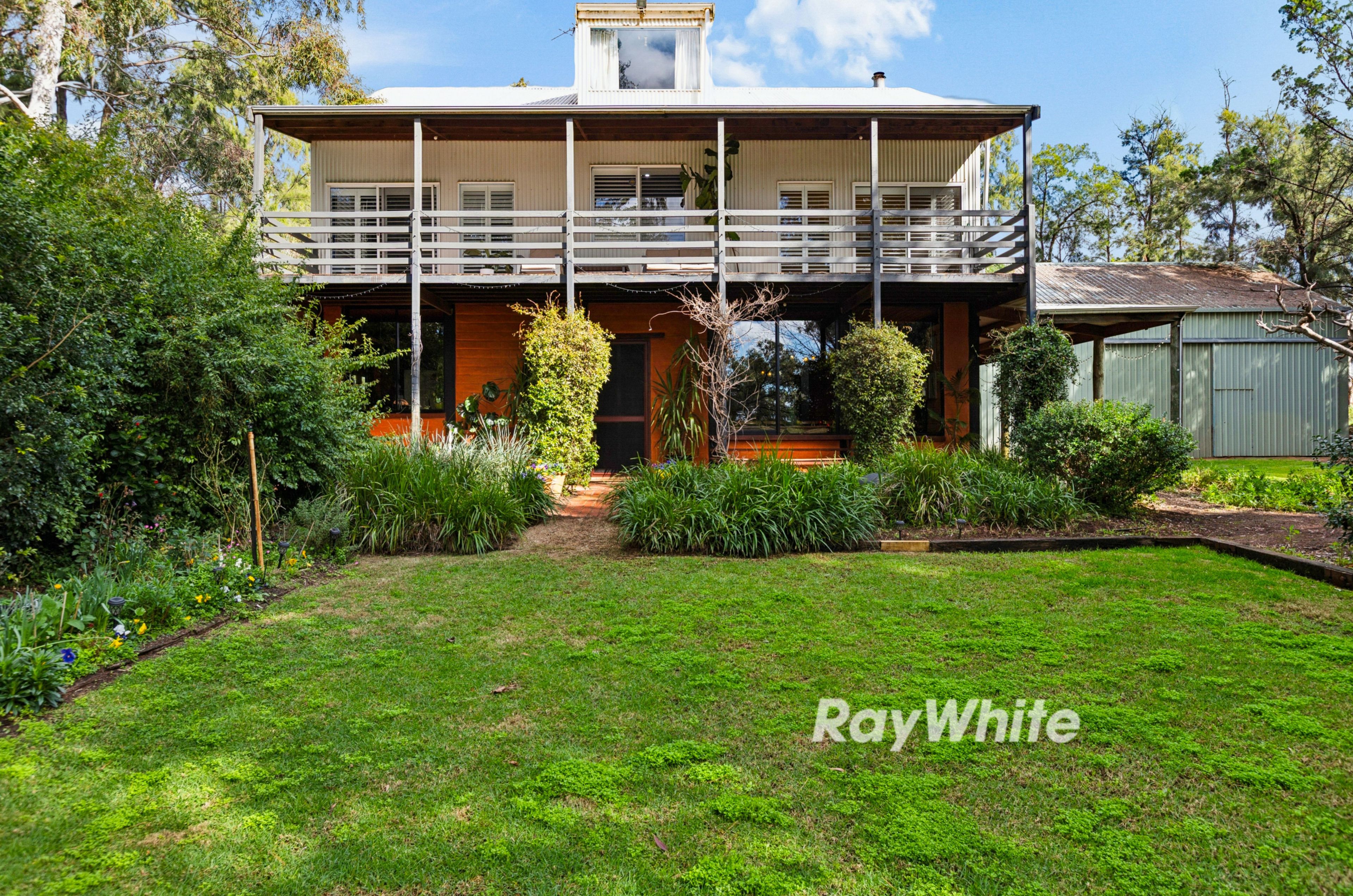 128 Barnett Road — photo from Ray White Mildura