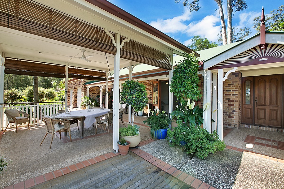 20 Roberston Street, Fig Tree Pocket, QLD 4069