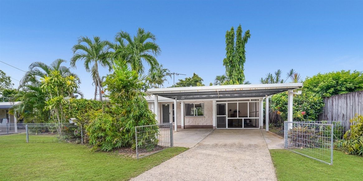 21 Napier Street, Trinity Park QLD 4879