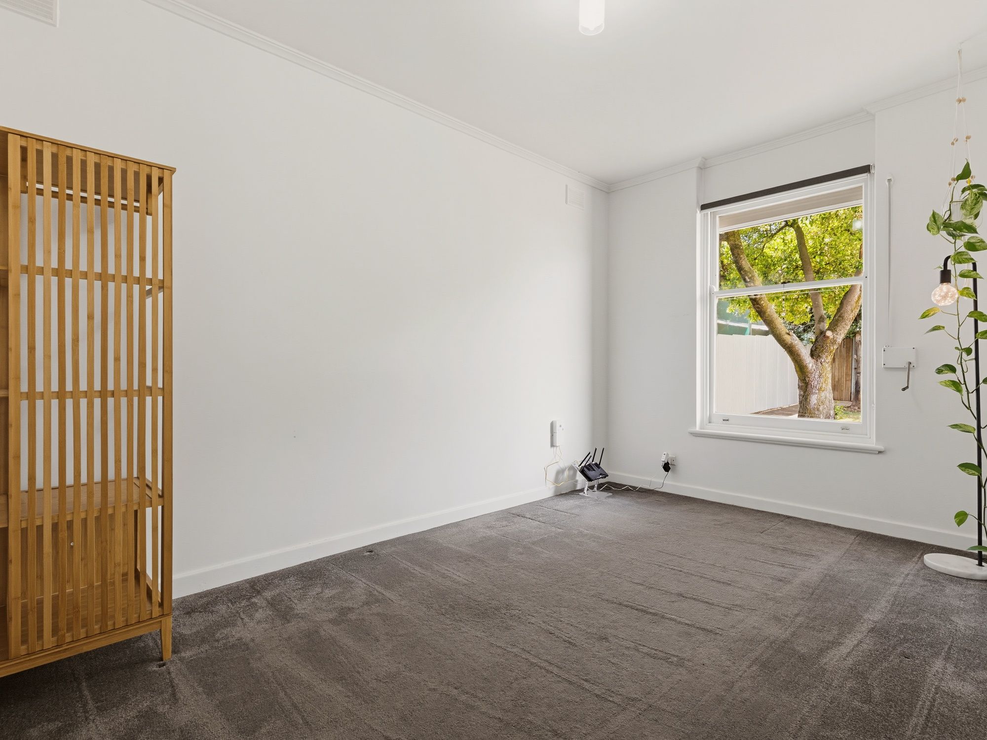 21 Glenda Avenue — photo 11 of 18