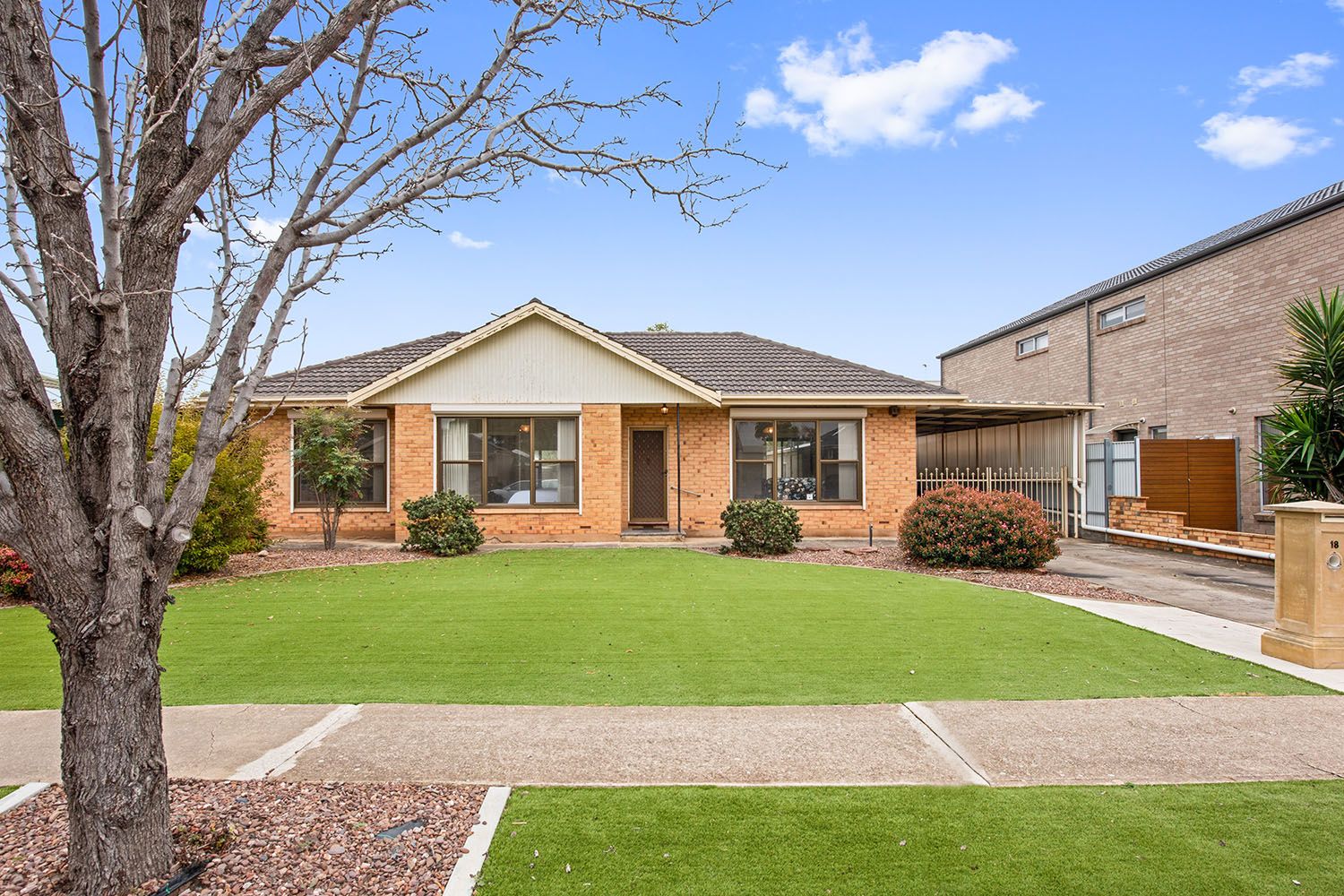 18 Gaskin Road, Flinders Park SA 5025
