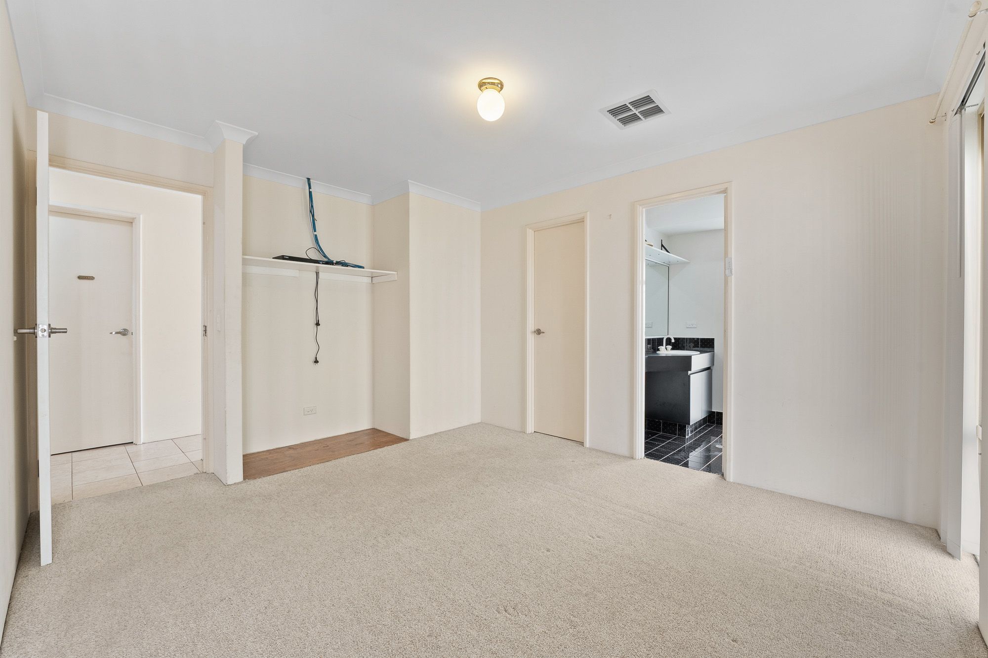 68 Leeuwin Parade — photo 17 of 30