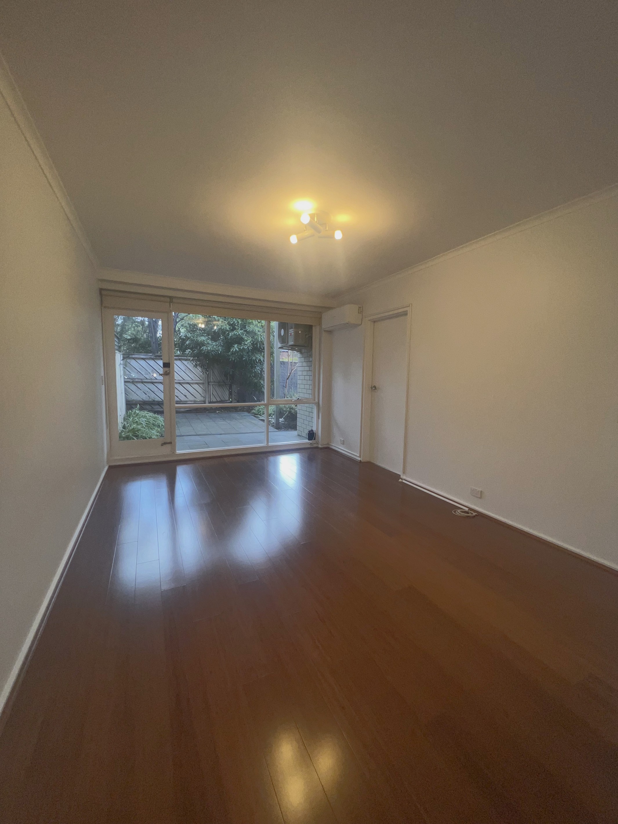 2/30 Urquhart Street, Northcote, VIC 3070