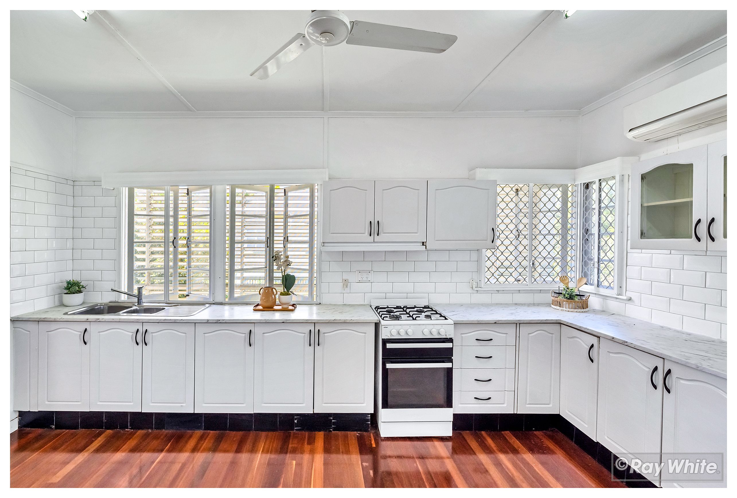 8 Ingram Street, Park Avenue, QLD 4701