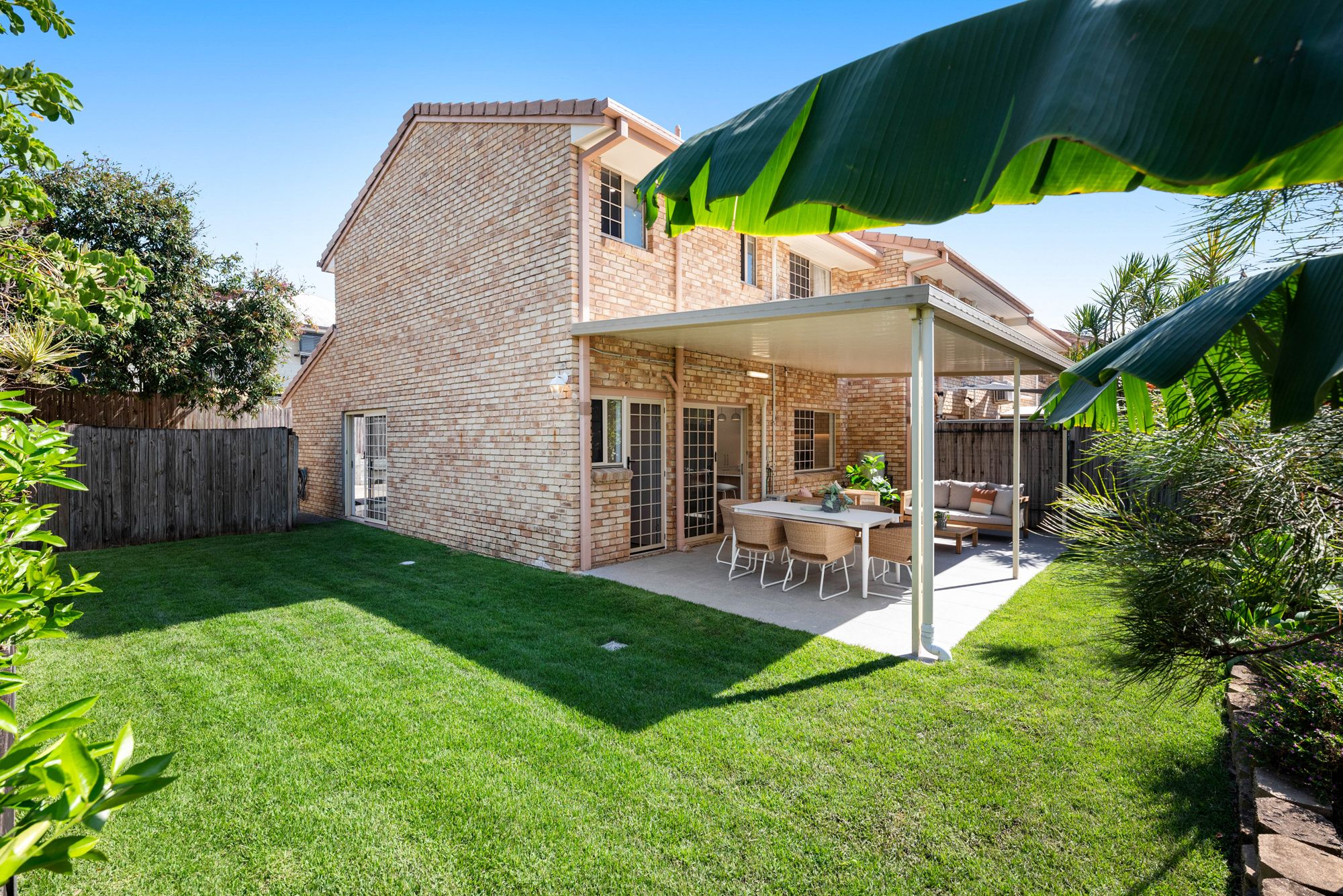 23 Adelaide Street, Carina QLD 4152