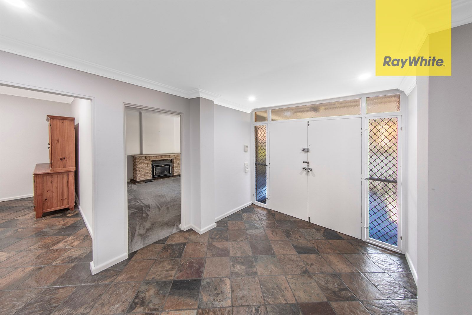 111 Bettington Road — photo 4 of 23