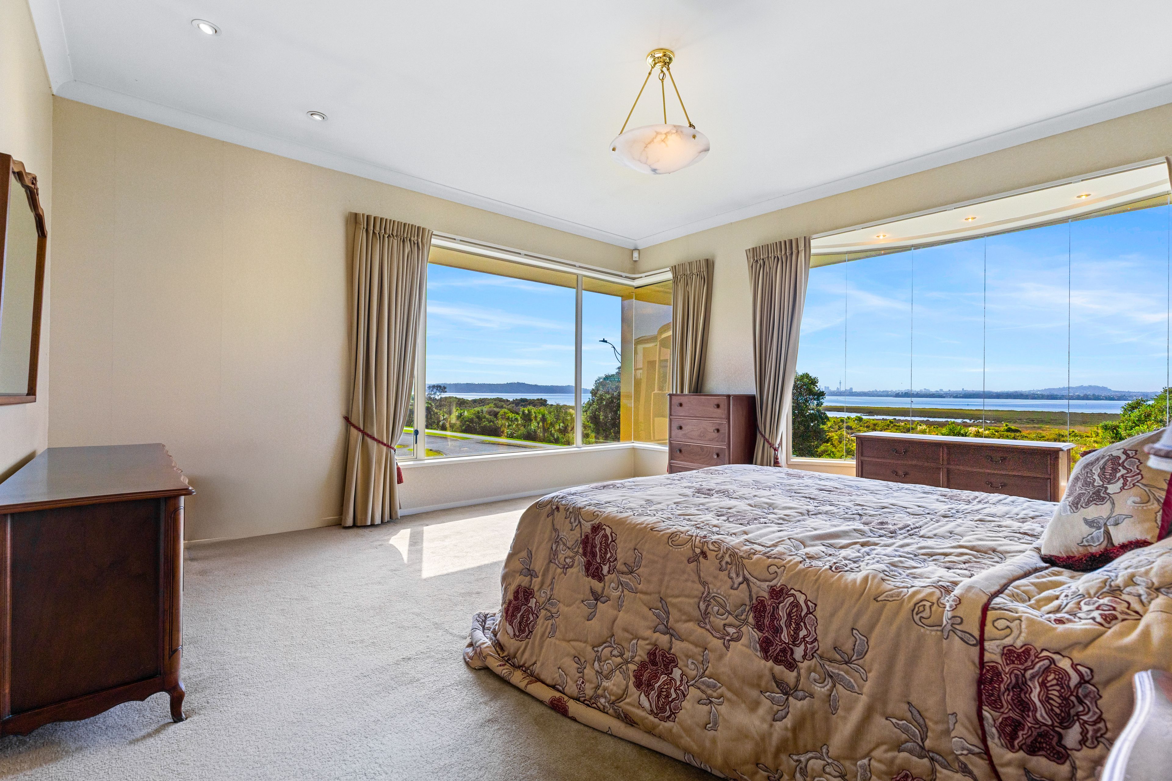 15 St Jerome Avenue, Te Atatu Peninsula, Waitakere City