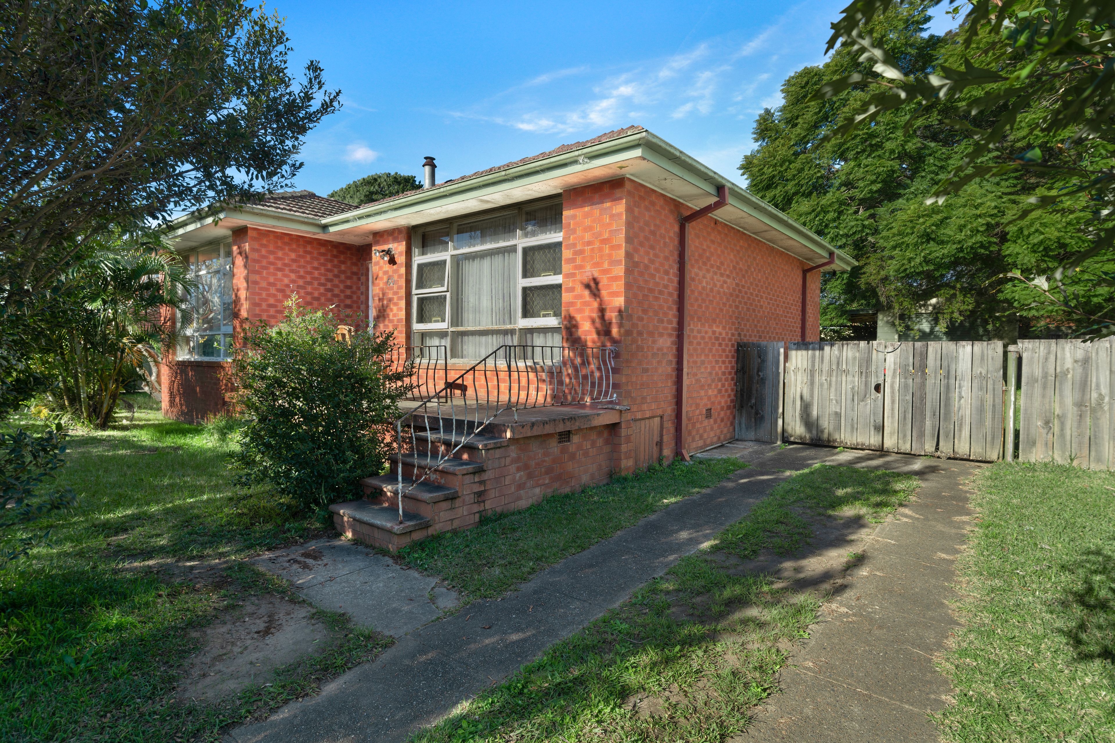 60 Albatross Road, Nowra, NSW 2541