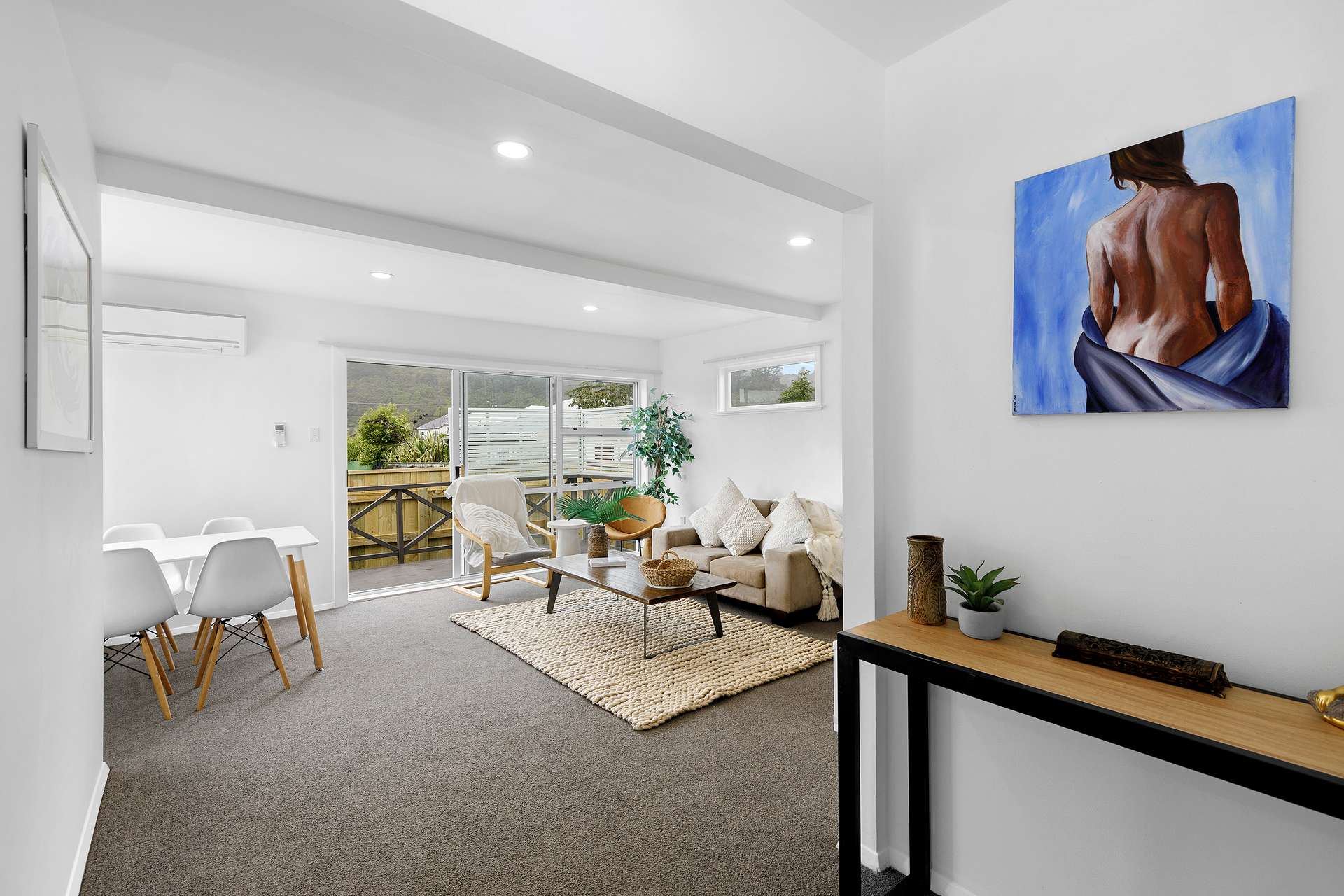 49 Bledisloe Crescent photo 3
