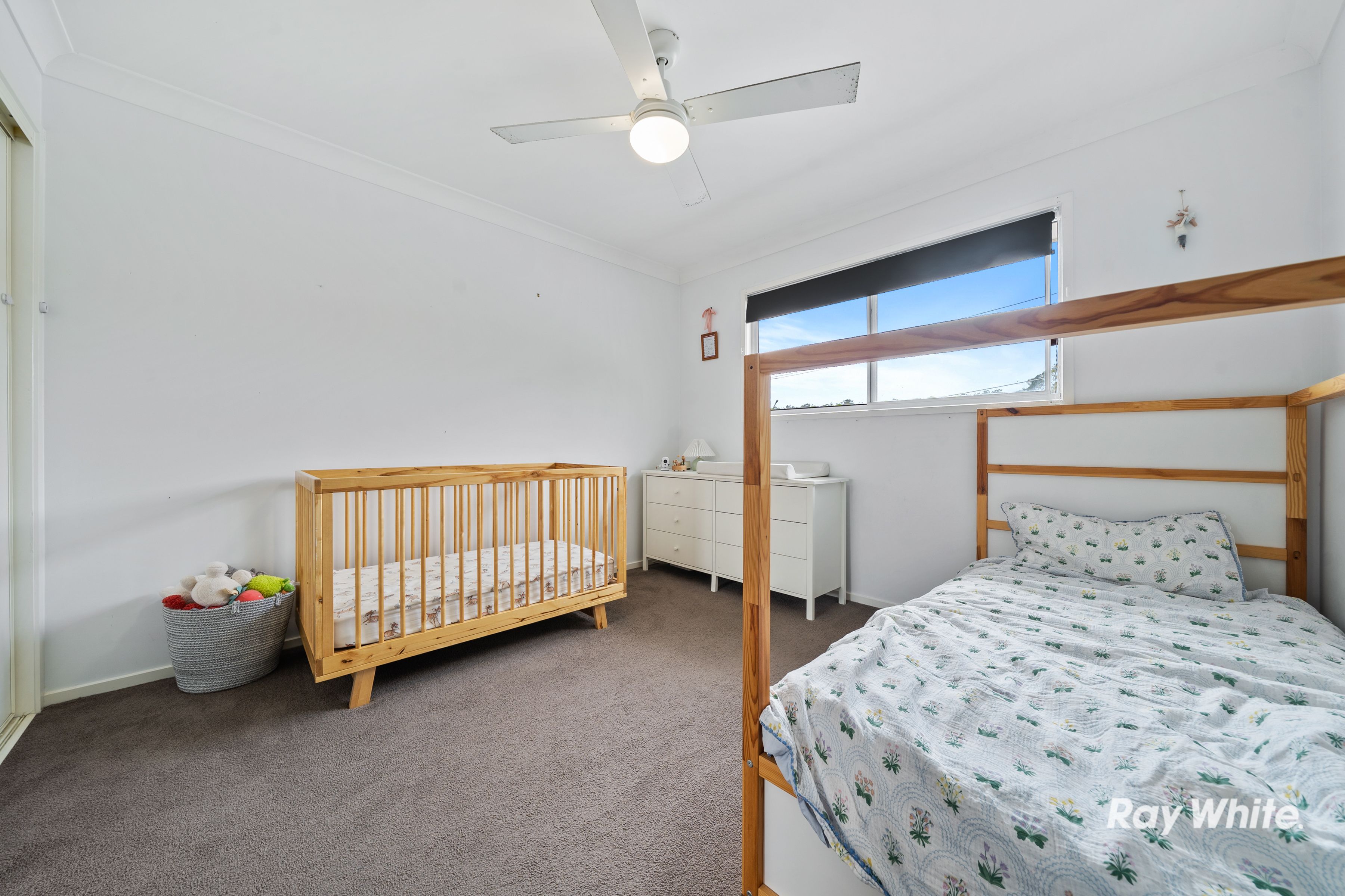 14A Whitfield Avenue — photo 17 of 22