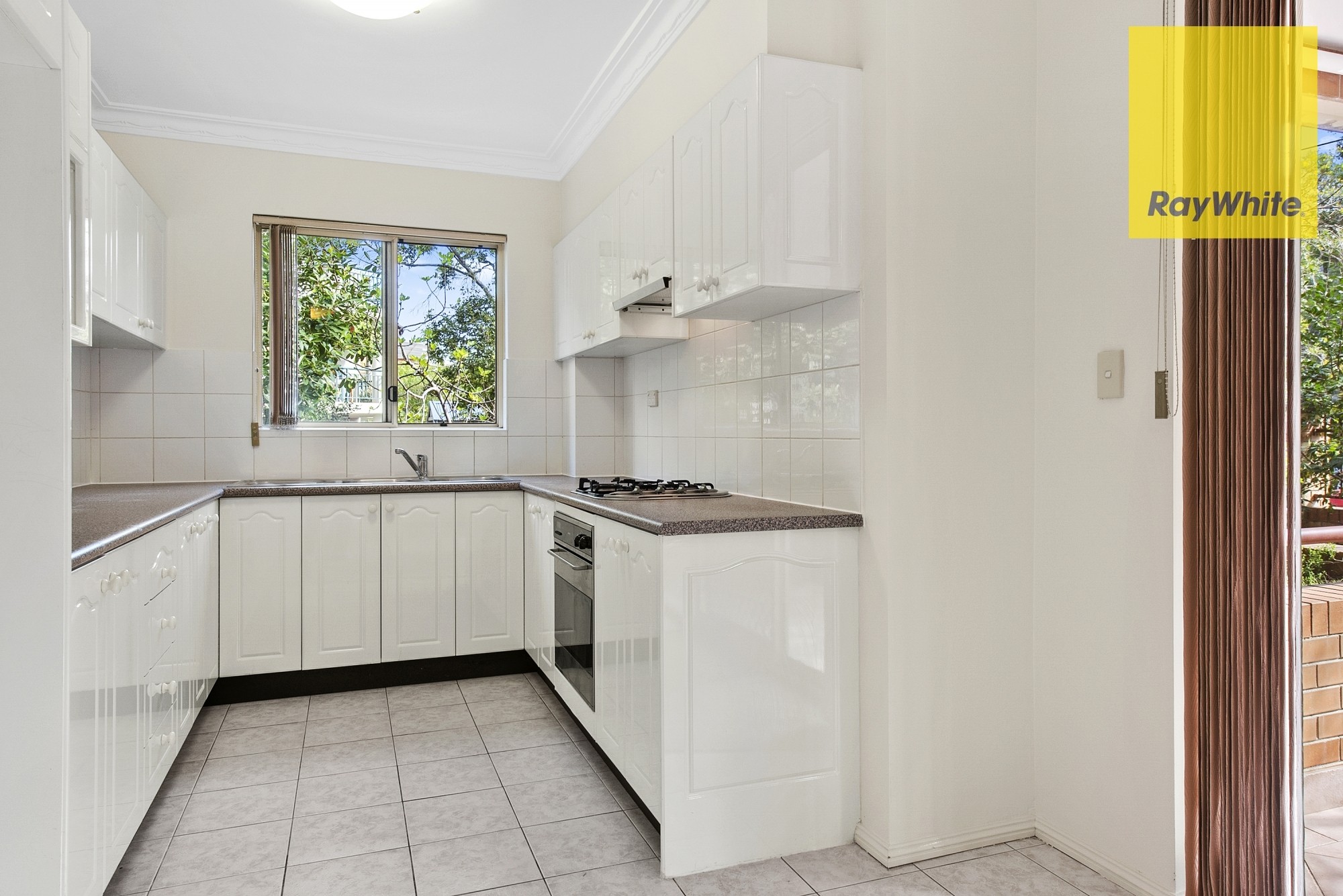 2/16-18 Muriel Street, Hornsby, NSW 2077