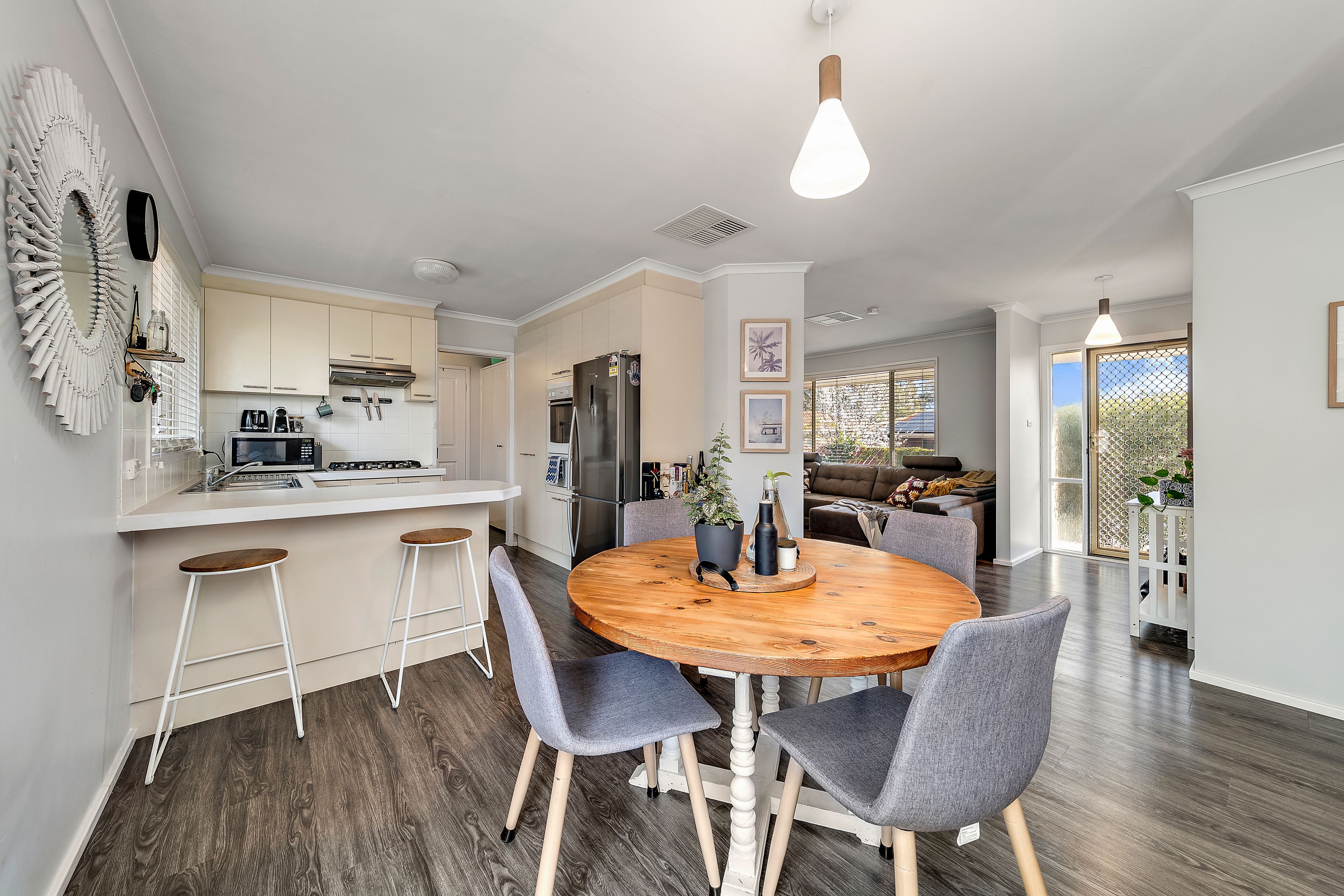 10/2-6 Jane Price Crescent, Conder, ACT 2906