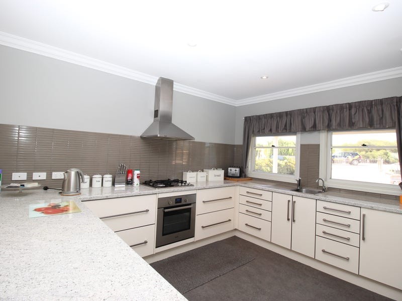2 Wienke Drive, Murbko, SA 5320