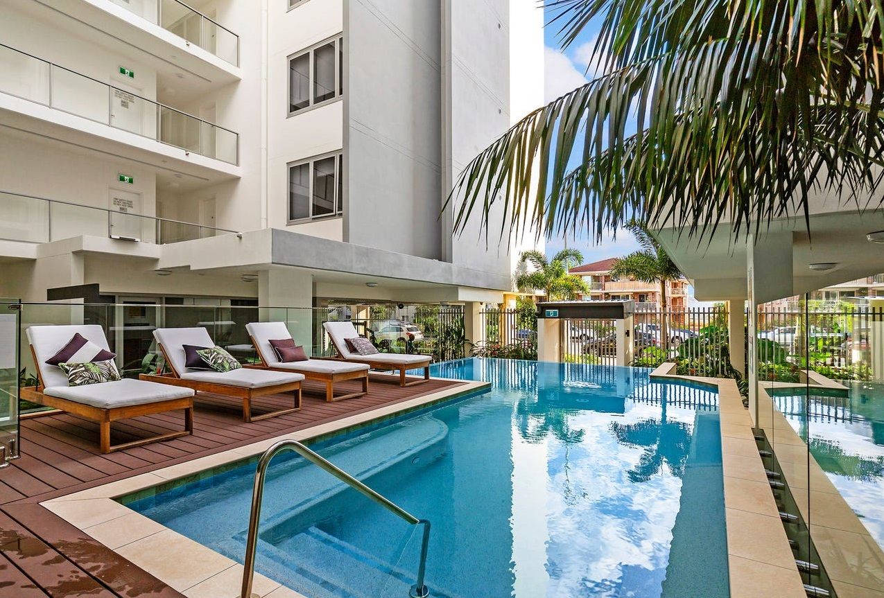10 Third Avenue, Palm Beach QLD 4221