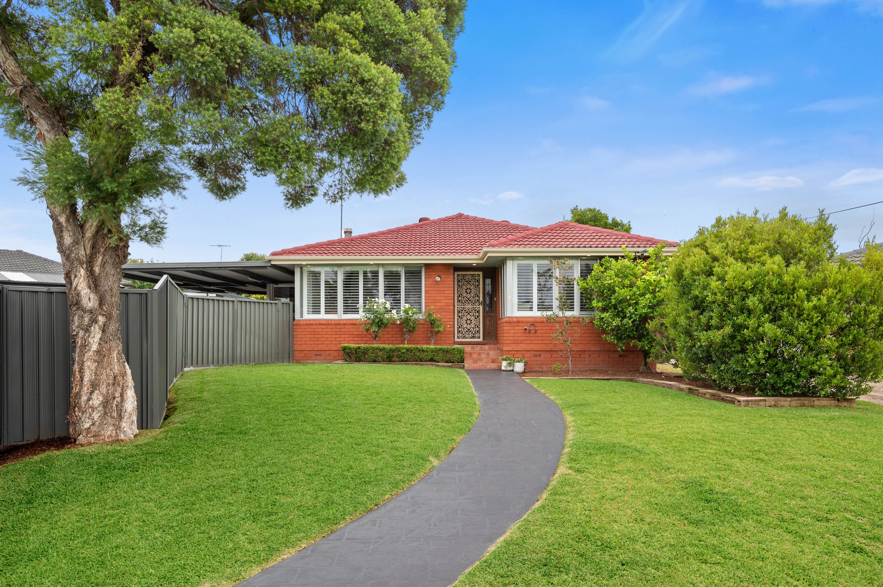6 St James Place, Narellan, NSW 2567