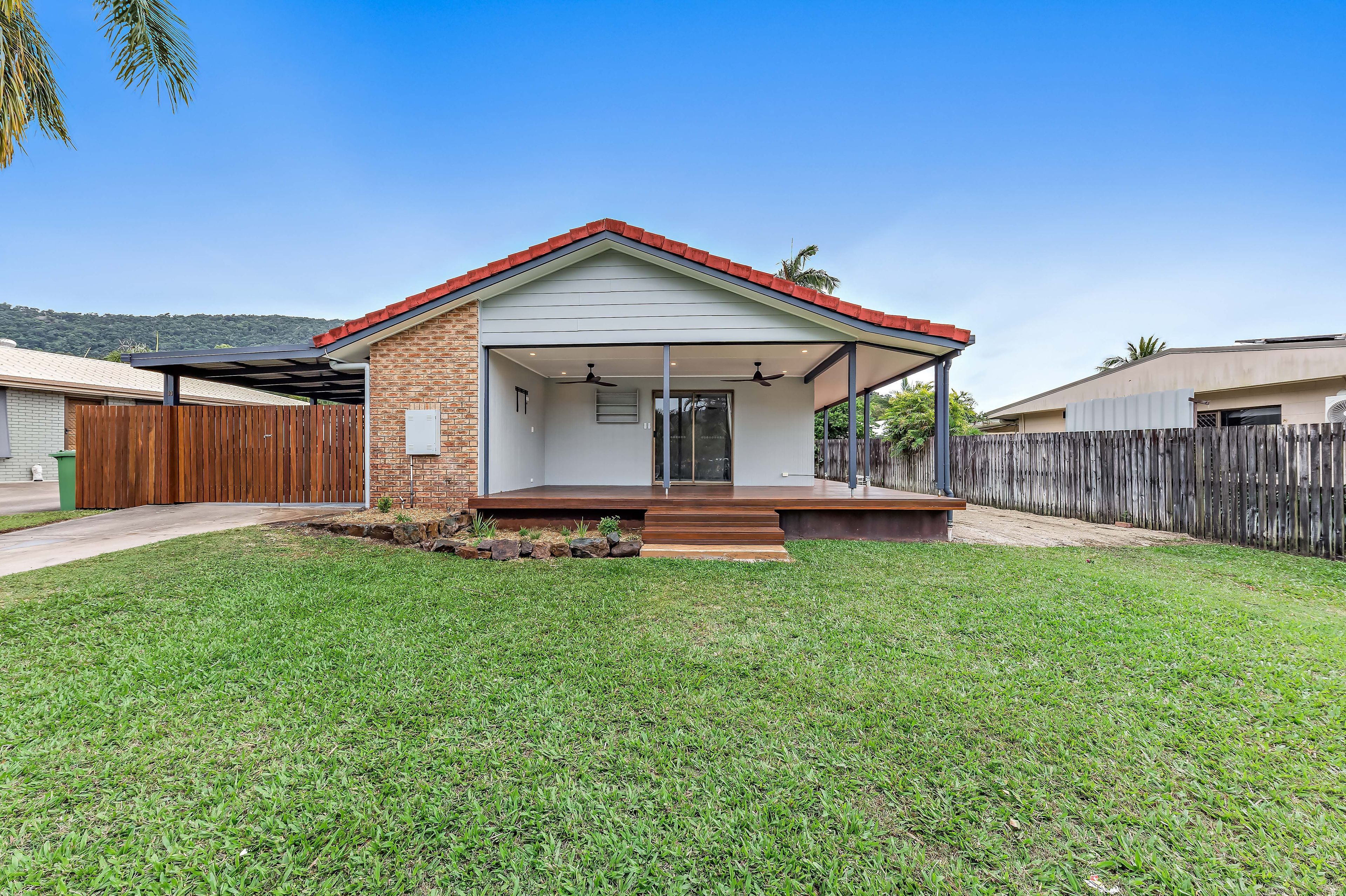 10 Jubilee Pocket Road — photo from Ray White Whitsunday
